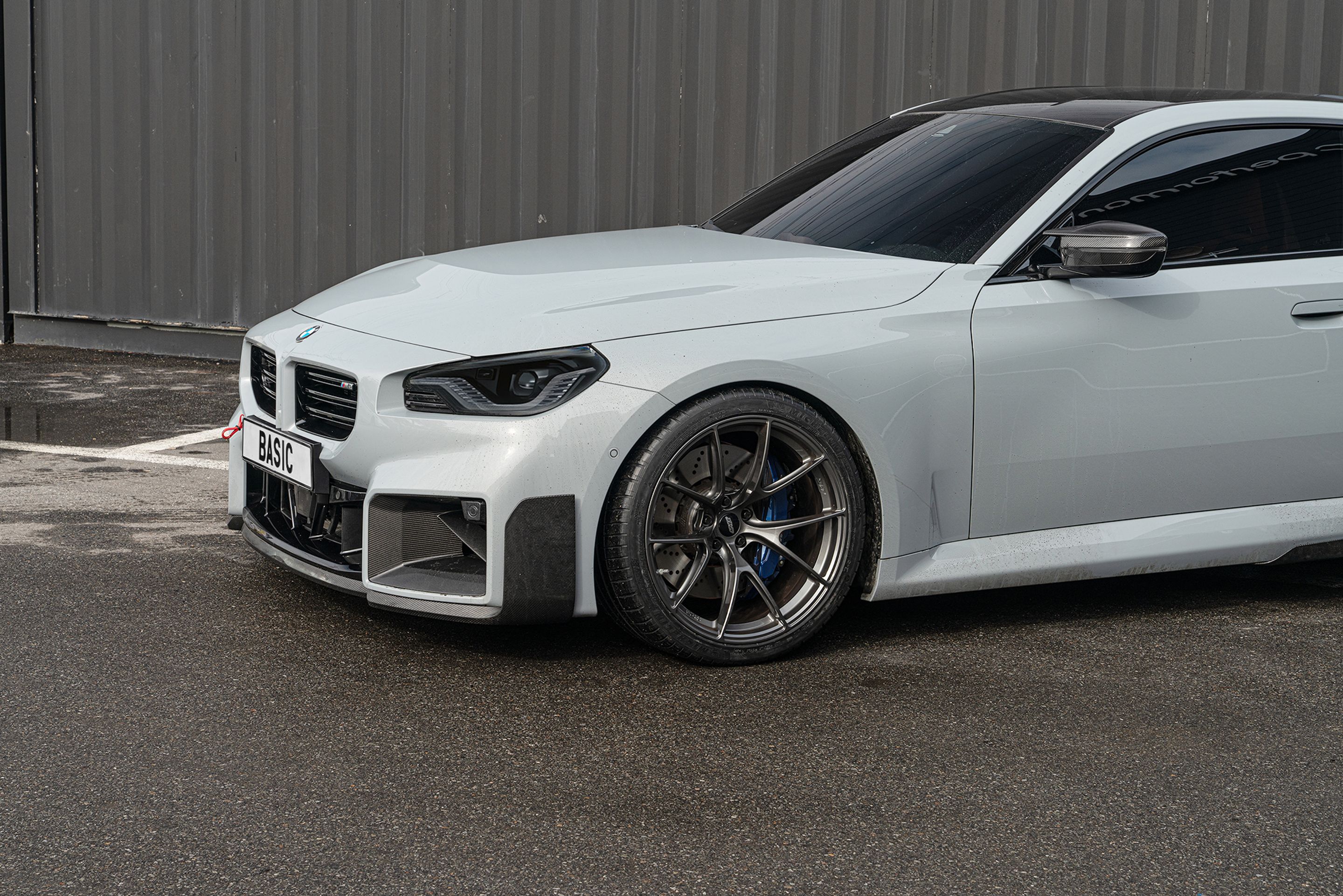 Grey BMW G87 M2 with 20" VS-5RS Apex wheels in Anthracite