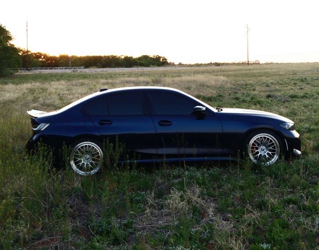 Black BMW G20 Sedan 3 Series with 19" ML-10RT Apex wheels in Machined Lip Race Silver