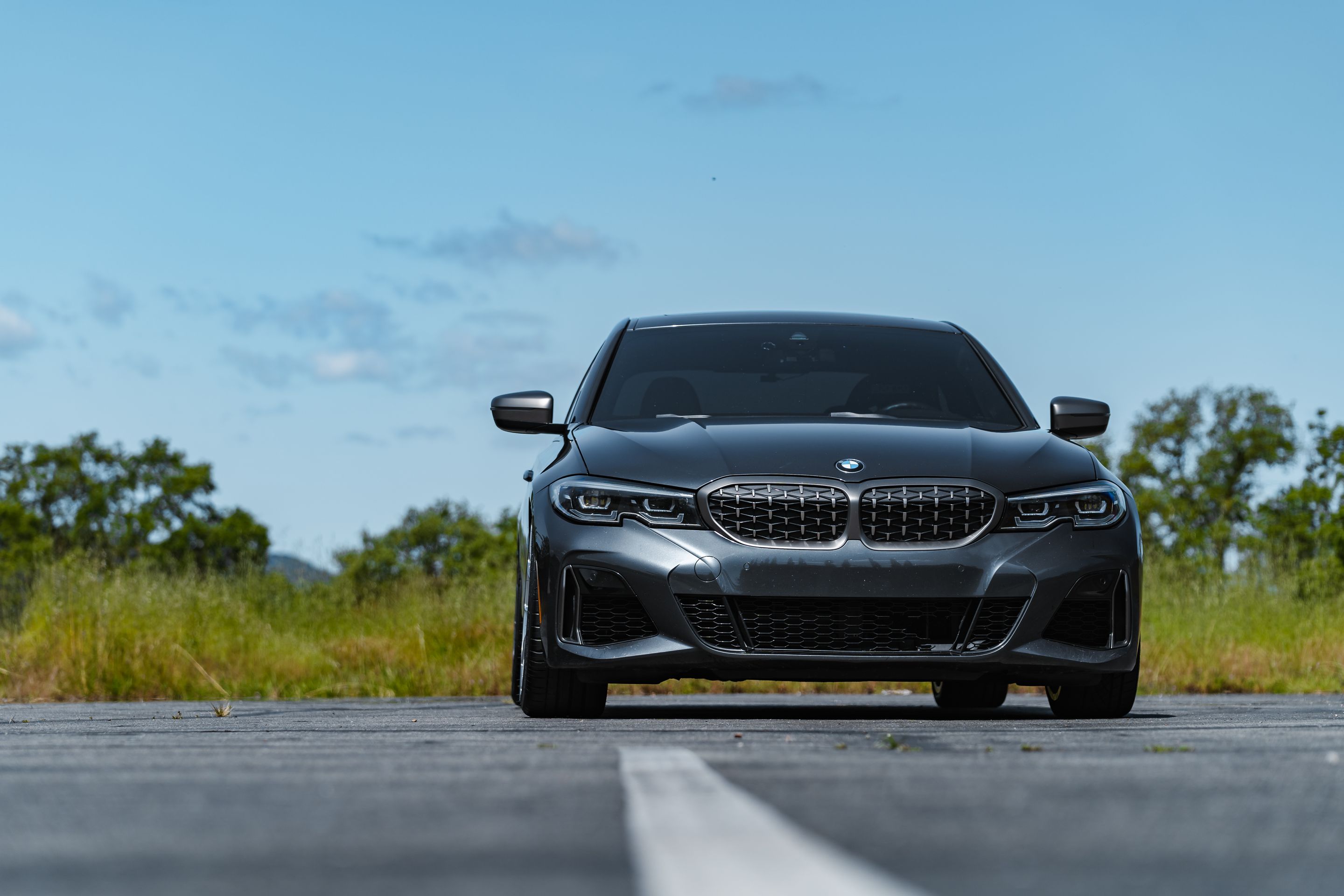 Grey BMW G20 Sedan 3 Series with 20" VS-5RS Apex wheels in Brushed Clear