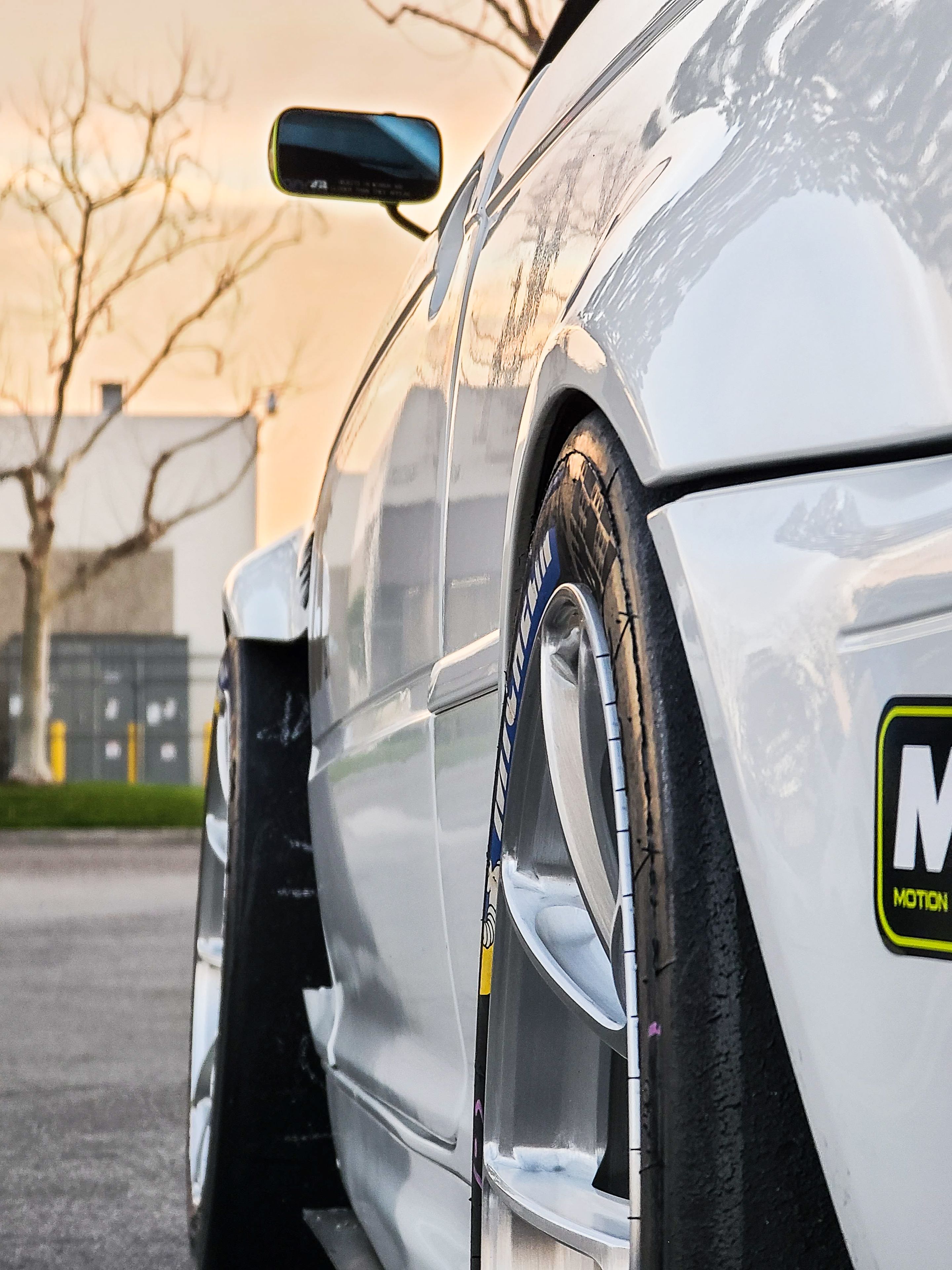 White BMW E46 M3 with 18" VS-5RS Apex wheels in Brushed Clear