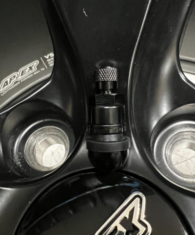 Race Livery BMW E82 1M with 18" VS-5RS Apex wheels in Custom Finish