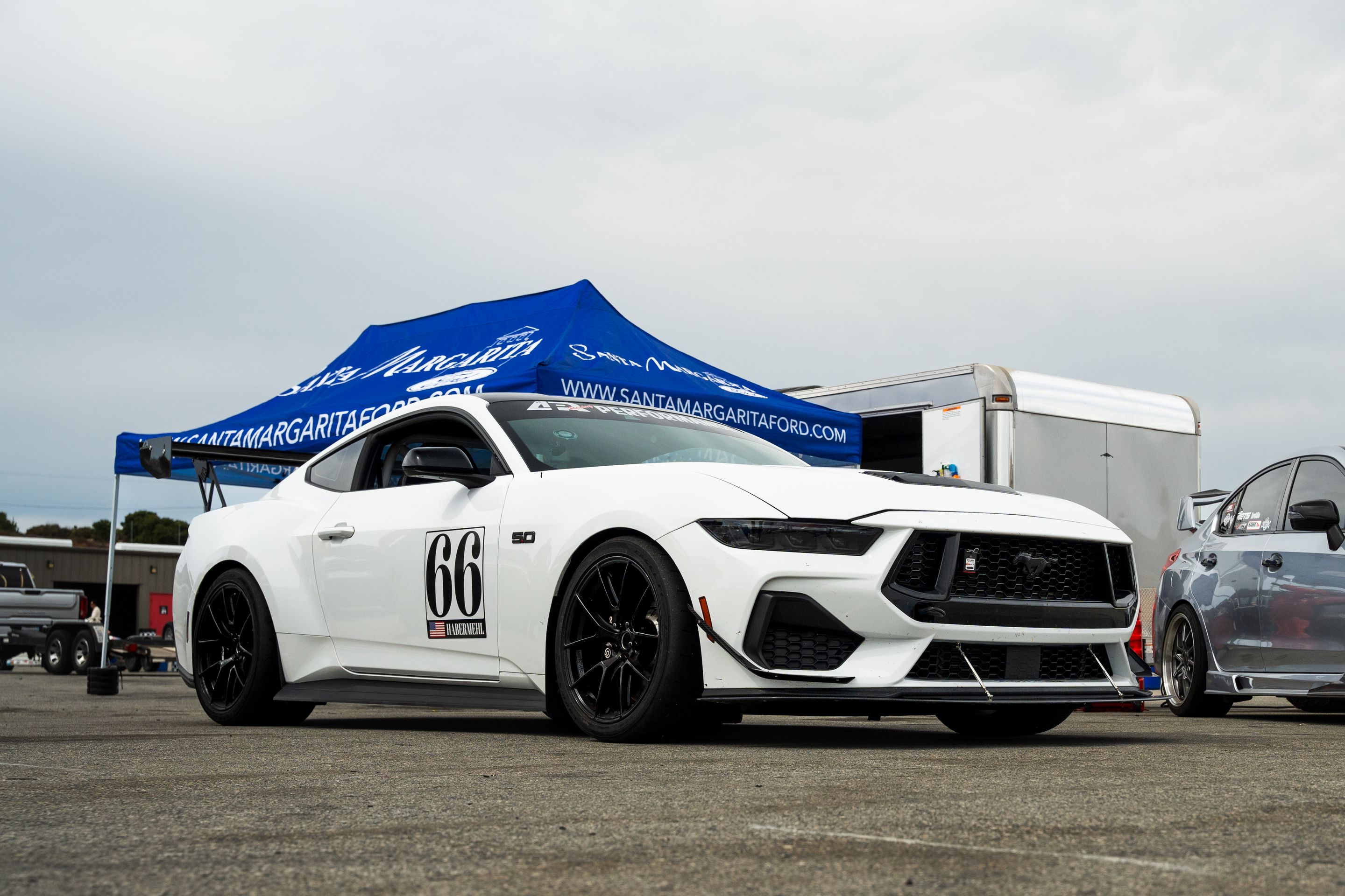 White Ford S650 Mustang GT with 19" VS-5RS Apex wheels in Satin Black