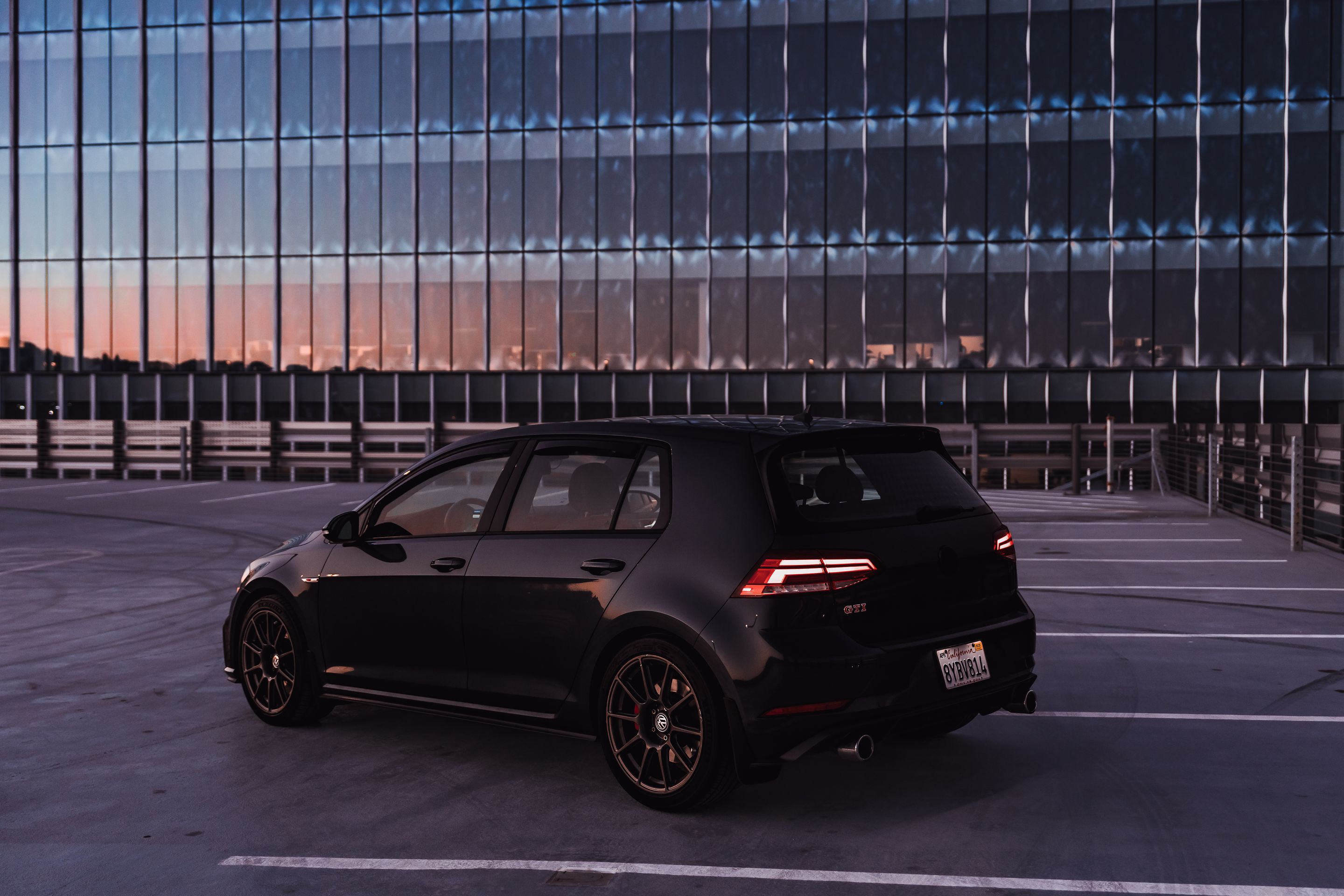 Black VW MK7 GTI with 17" SM-10 Apex wheels in Anthracite