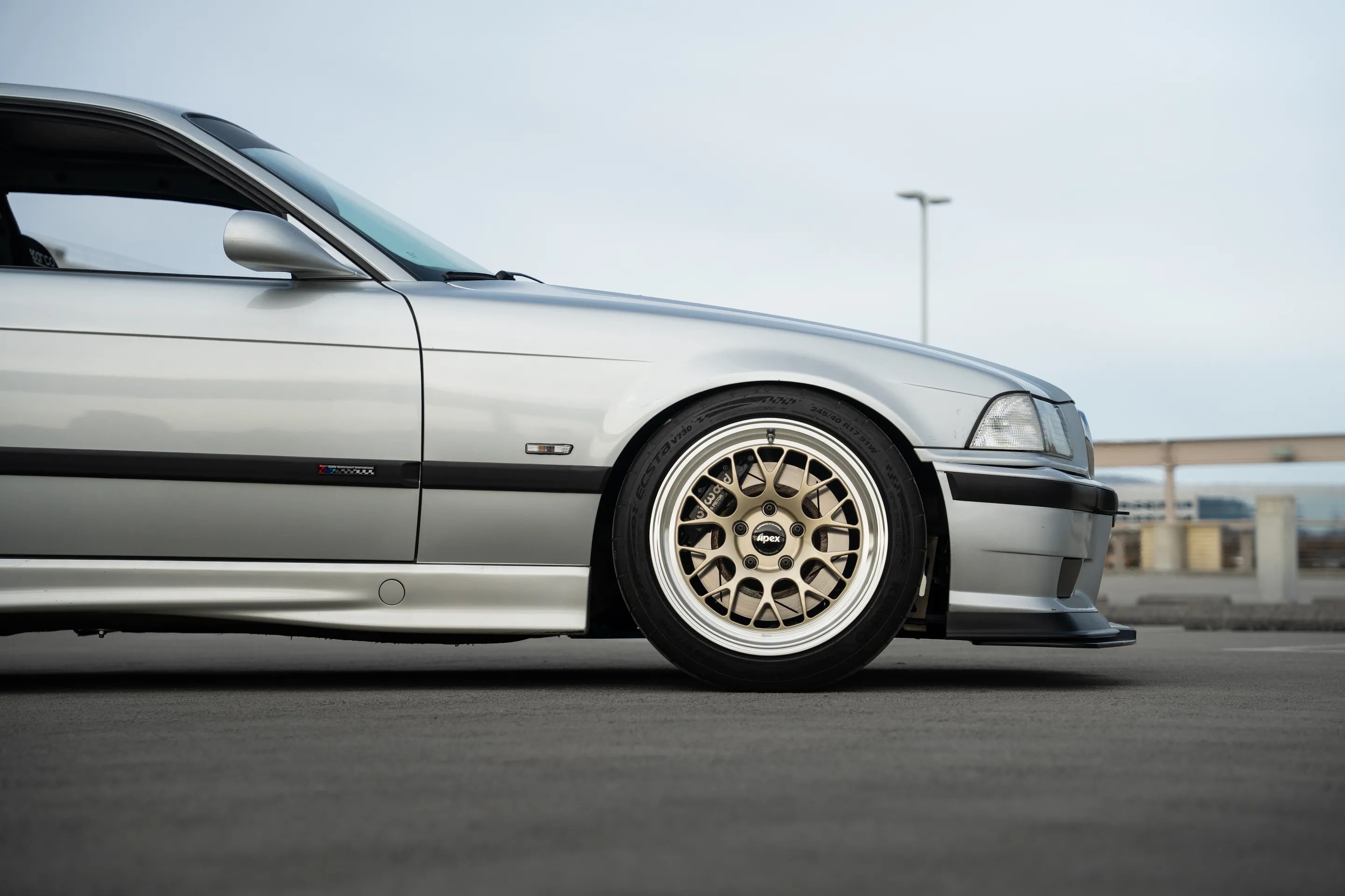 BMW E36 3 Series with 17