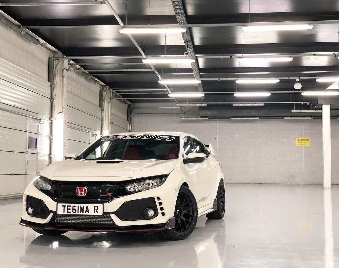 White Honda FK8 Civic Type-R with 19" EC-7 Apex wheels in Satin Black