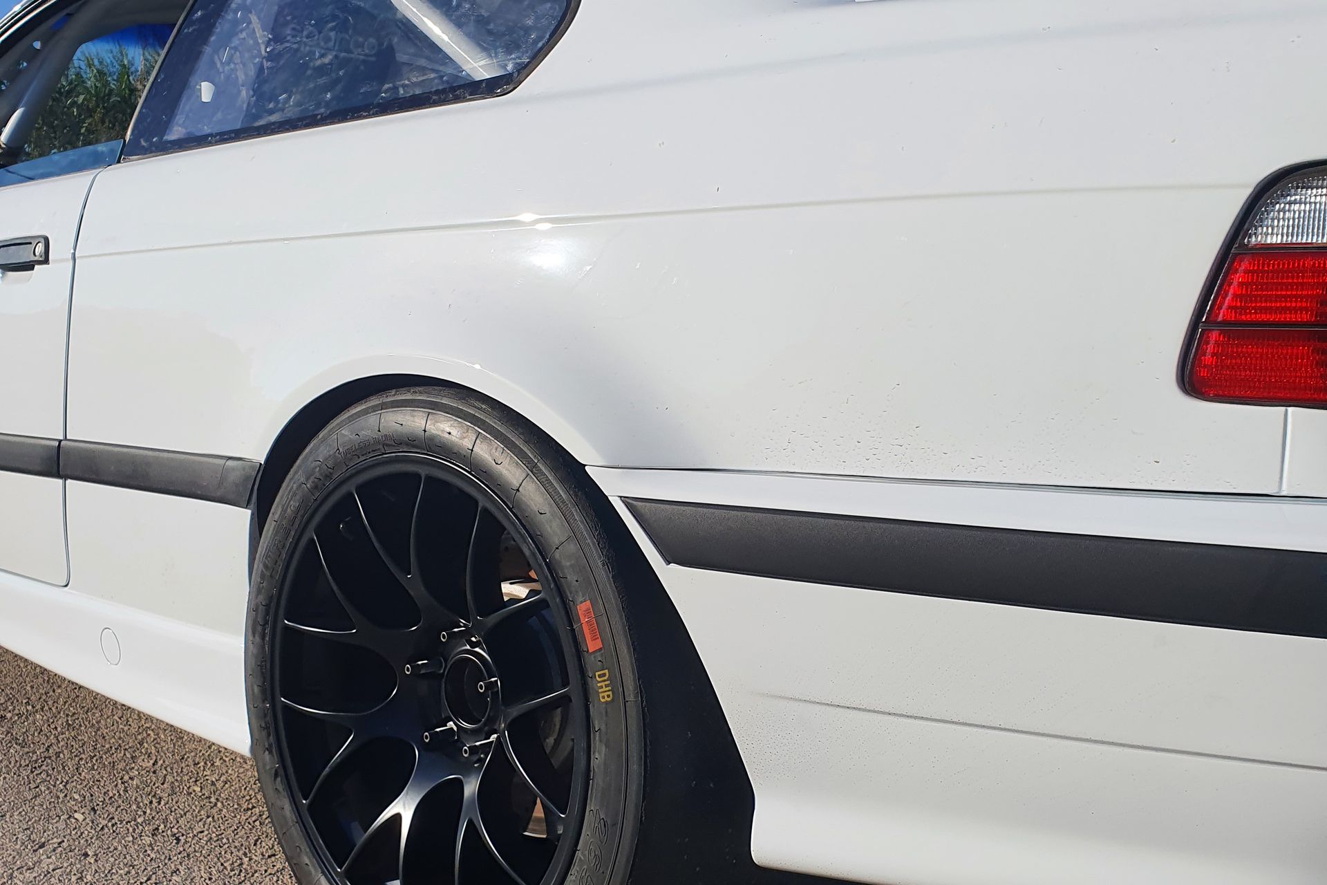 BMW E36 3 Series with 18