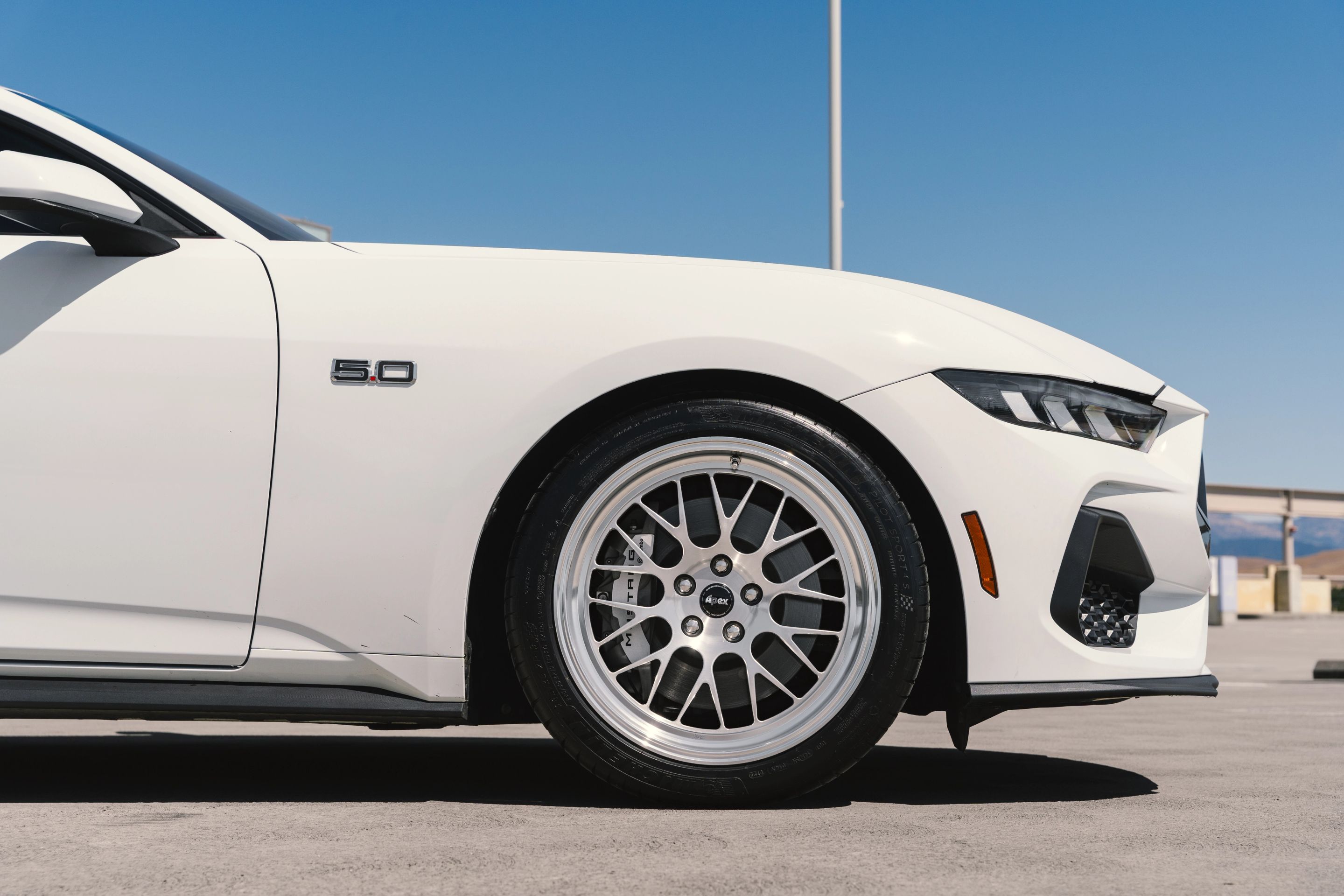 White Ford S650 Mustang GT with 19" ML-10RT Apex wheels in Machined Lip Brushed Clear