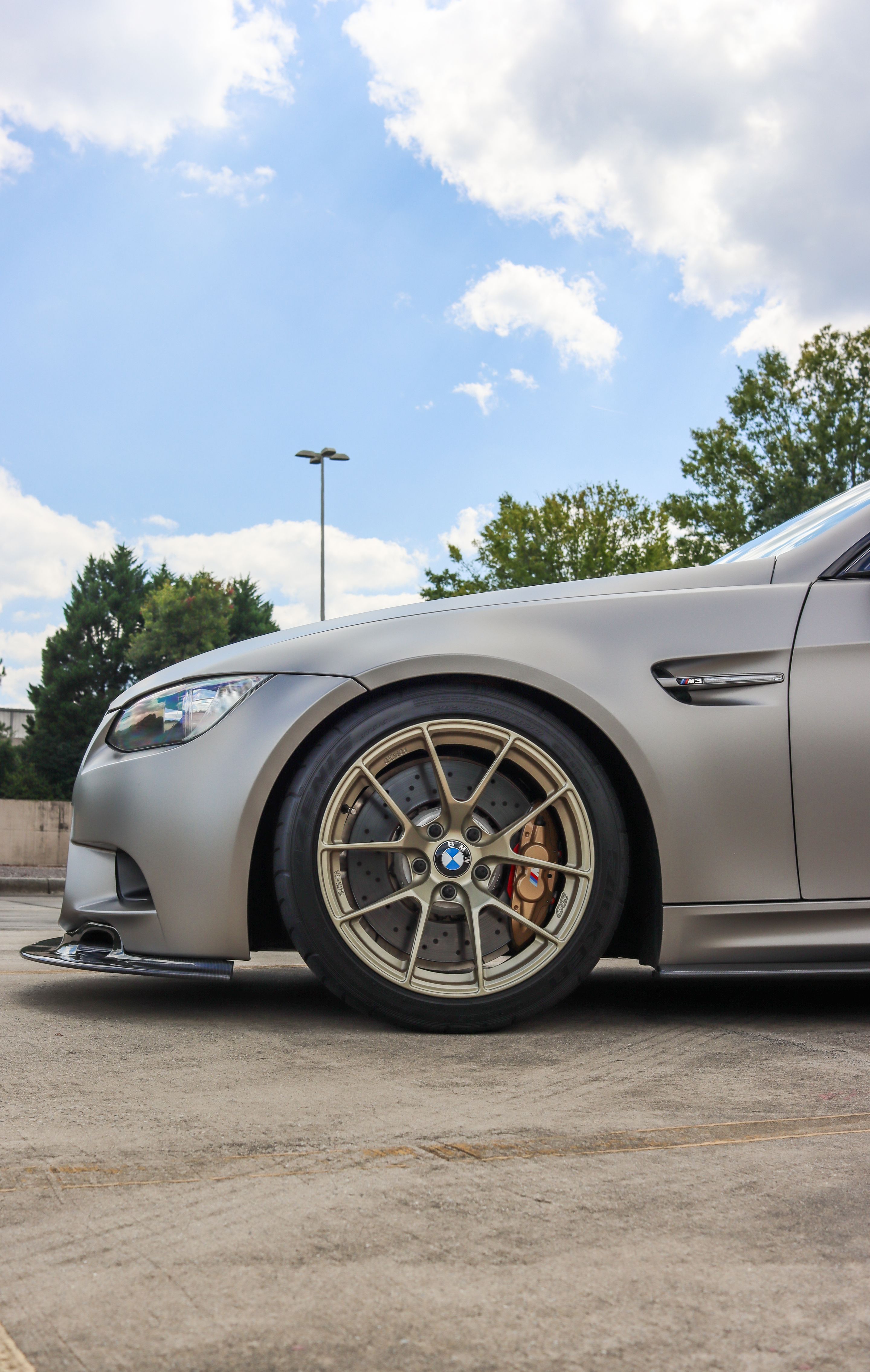 Grey BMW E92 Coupe M3 with 18" VS-5RS Apex wheels in Motorsport Gold