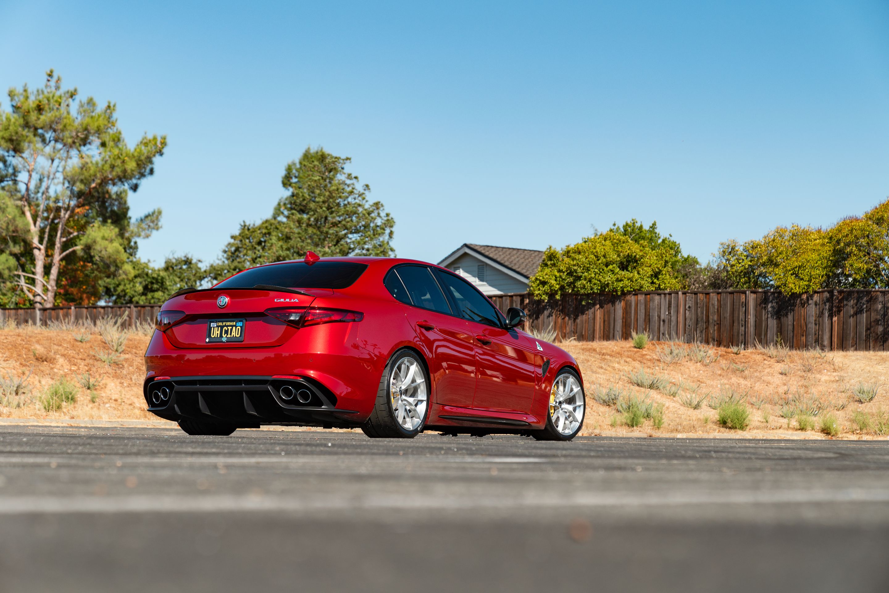 Red Alfa Romeo Giulia Quadrifoglio with 19" VS-5RS Apex wheels in Brushed Clear