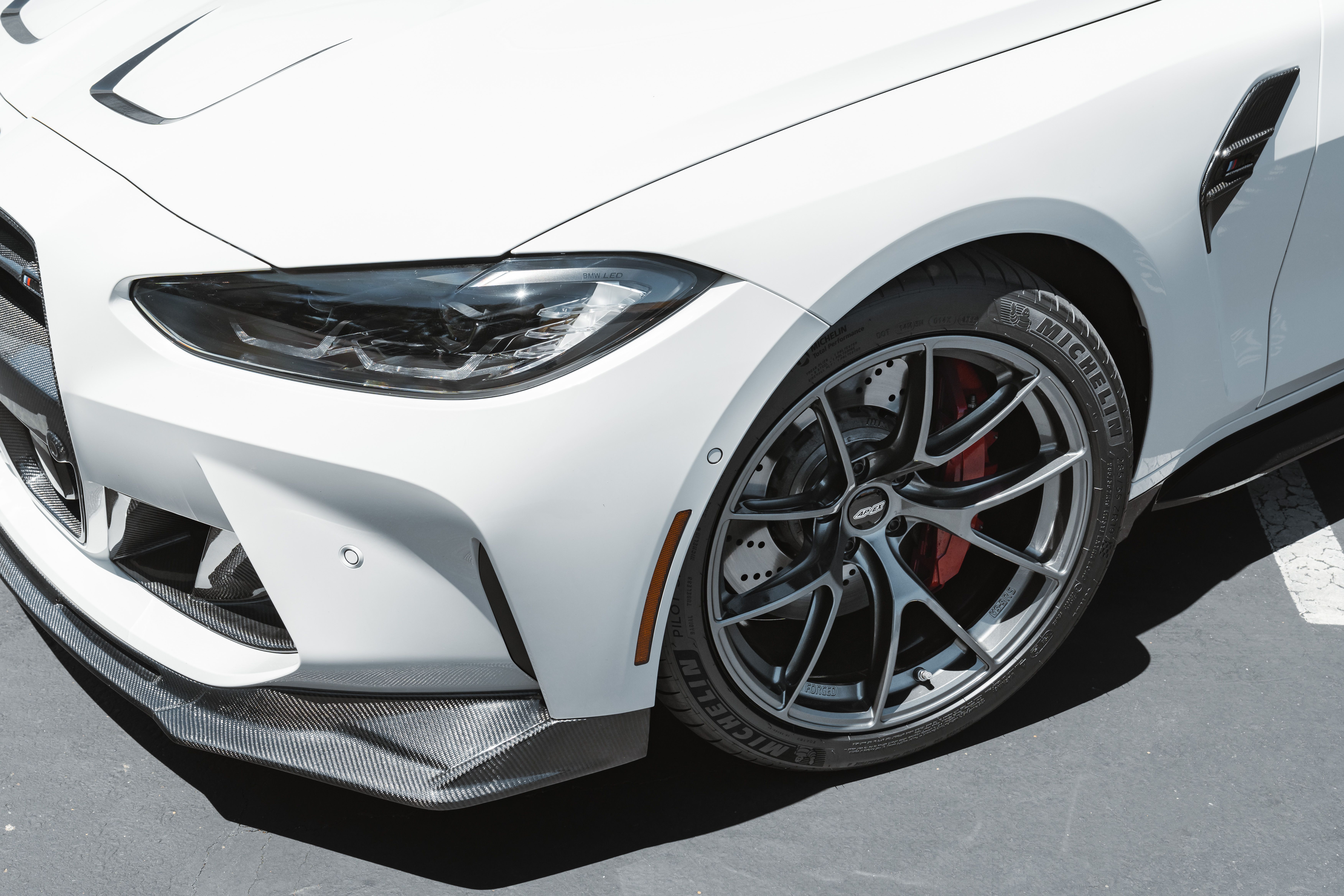 BMW G82 Coupe M4 with 19