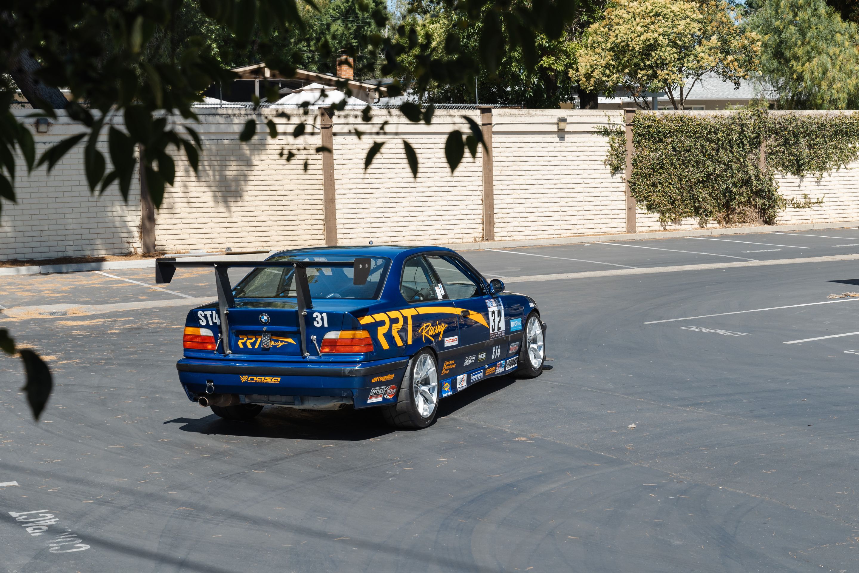 Blue BMW E36 3 Series with 17" VS-5RS Apex wheels in Brushed Clear