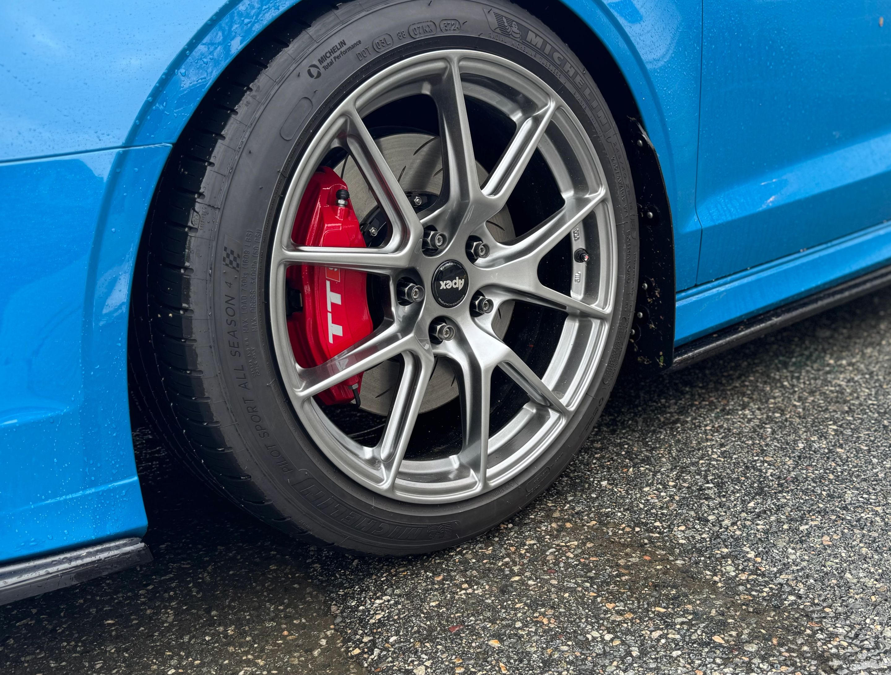 Blue Audi 8V S3 with 18" VS-5 Apex wheels in Hyper Black