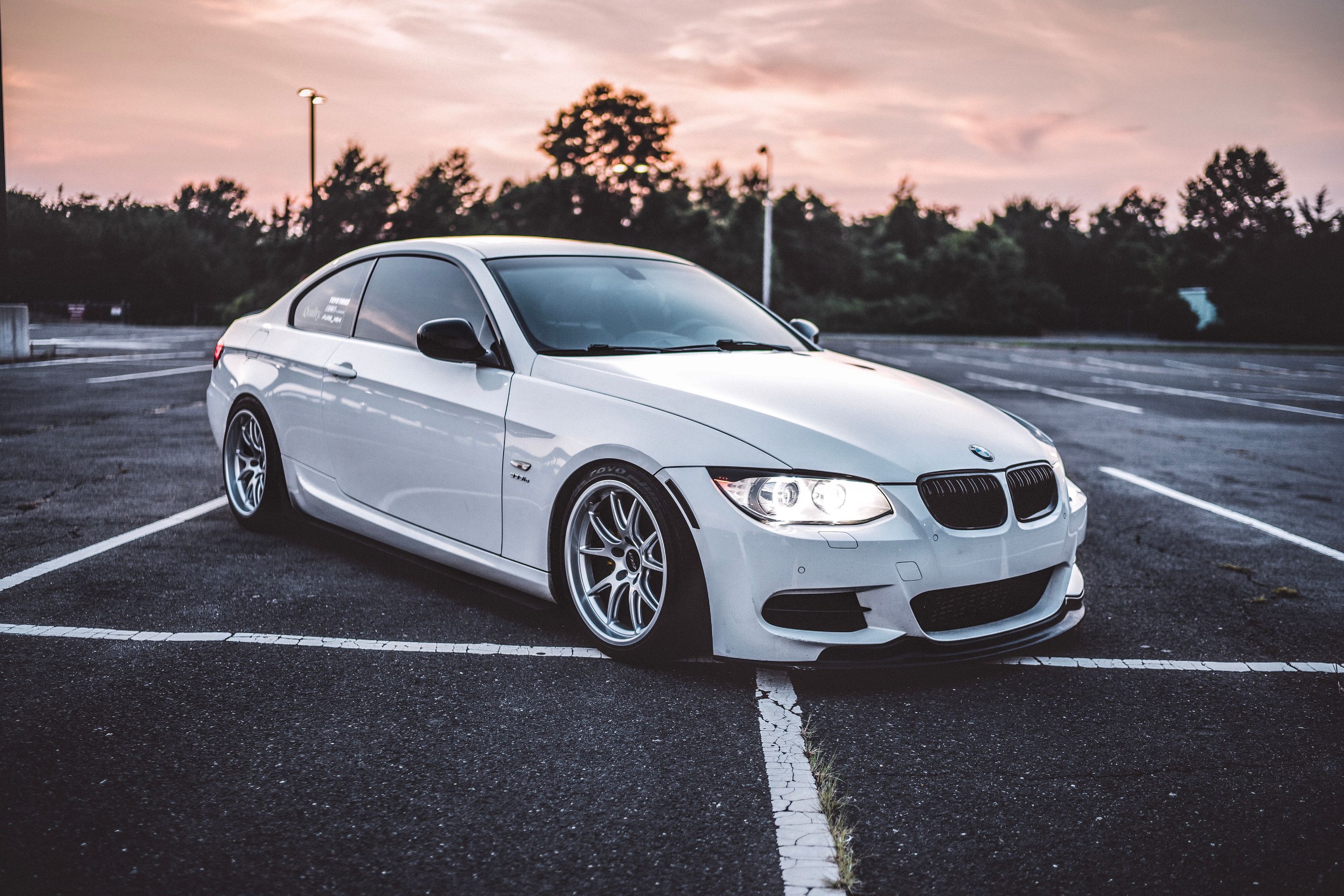 White BMW E92 Coupe 3 Series with 18" FL-5 Apex wheels in Race Silver