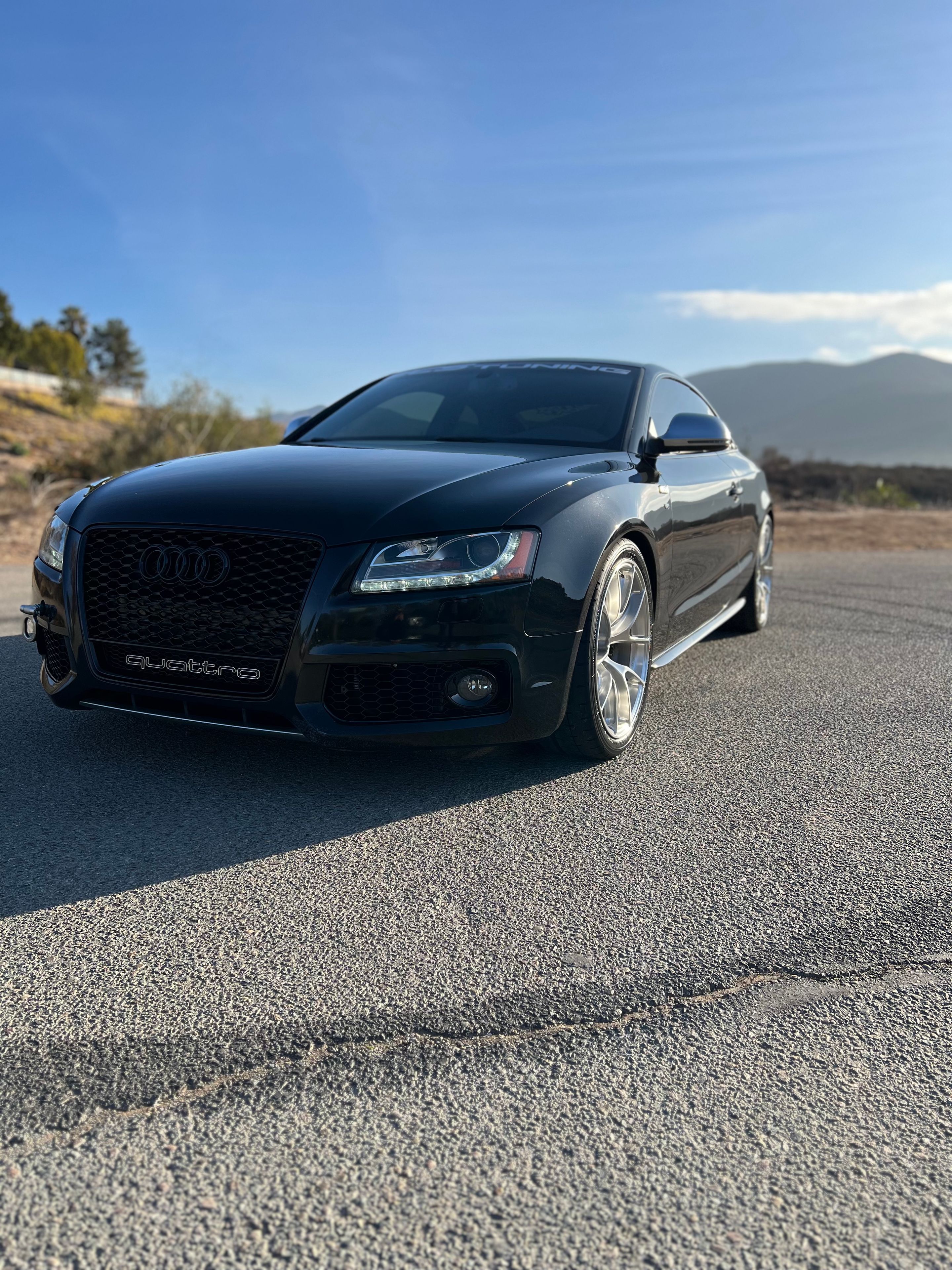 Black Audi B8 S5 with 19" VS-5RS Apex wheels in Brushed Clear