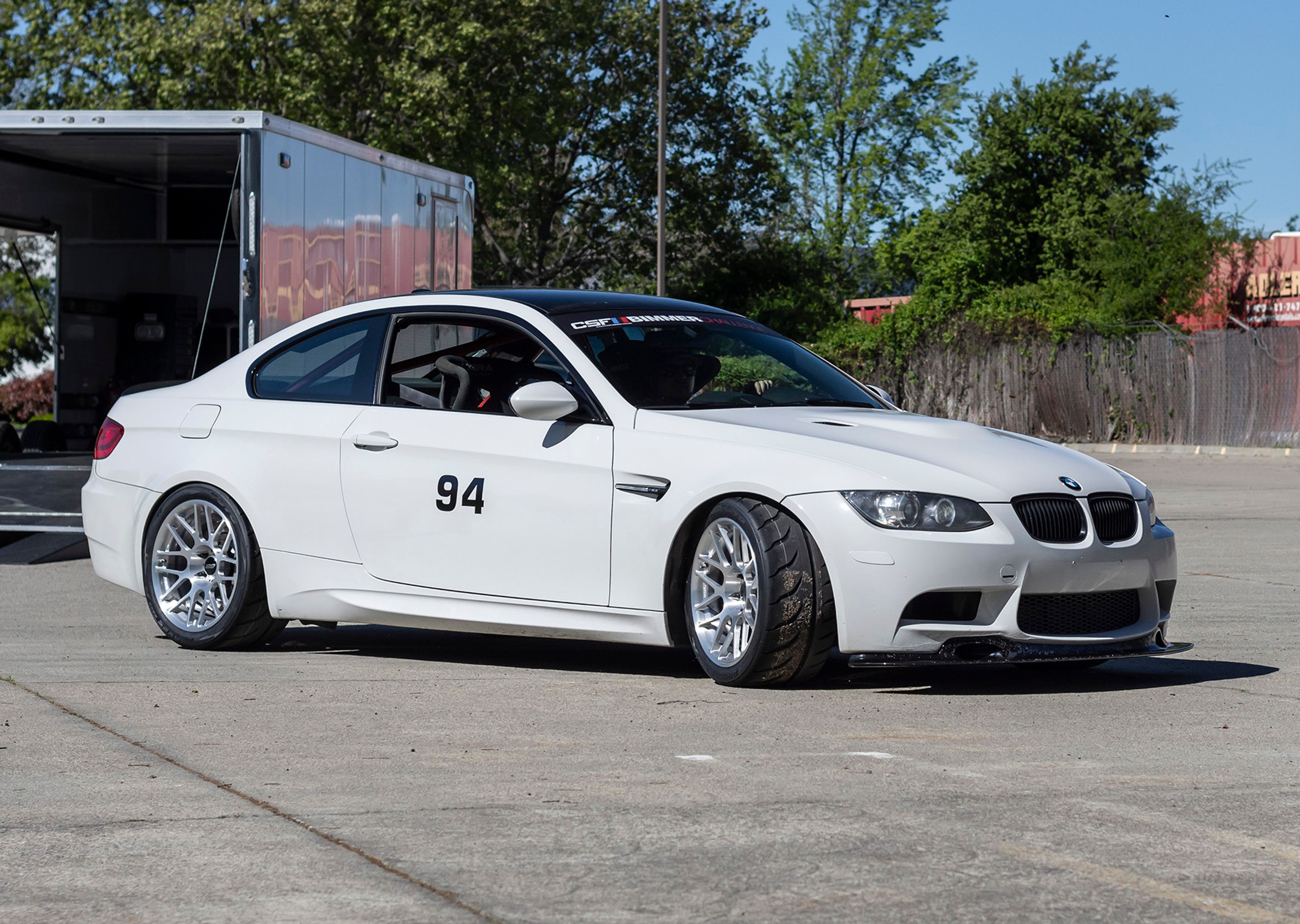 White BMW E92 Coupe M3 with 18" ARC-8R Apex wheels in Brushed Clear