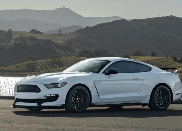 Ford S550 Mustang GT350 with 19" EC-7RS in Satin Black