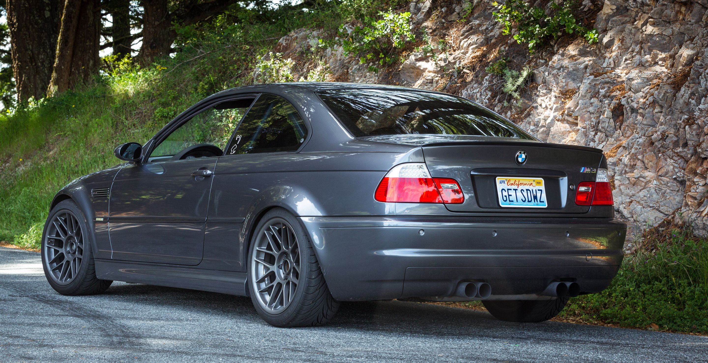 Grey BMW E46 M3 with 18" ARC-8 Apex wheels in Anthracite