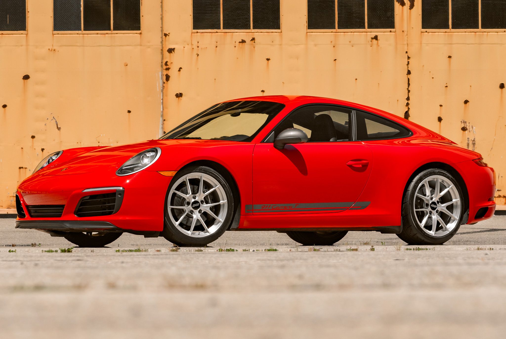 Red Porsche 911 991.2 Carrera T with 19" VS-5RS Apex wheels in Brushed Clear