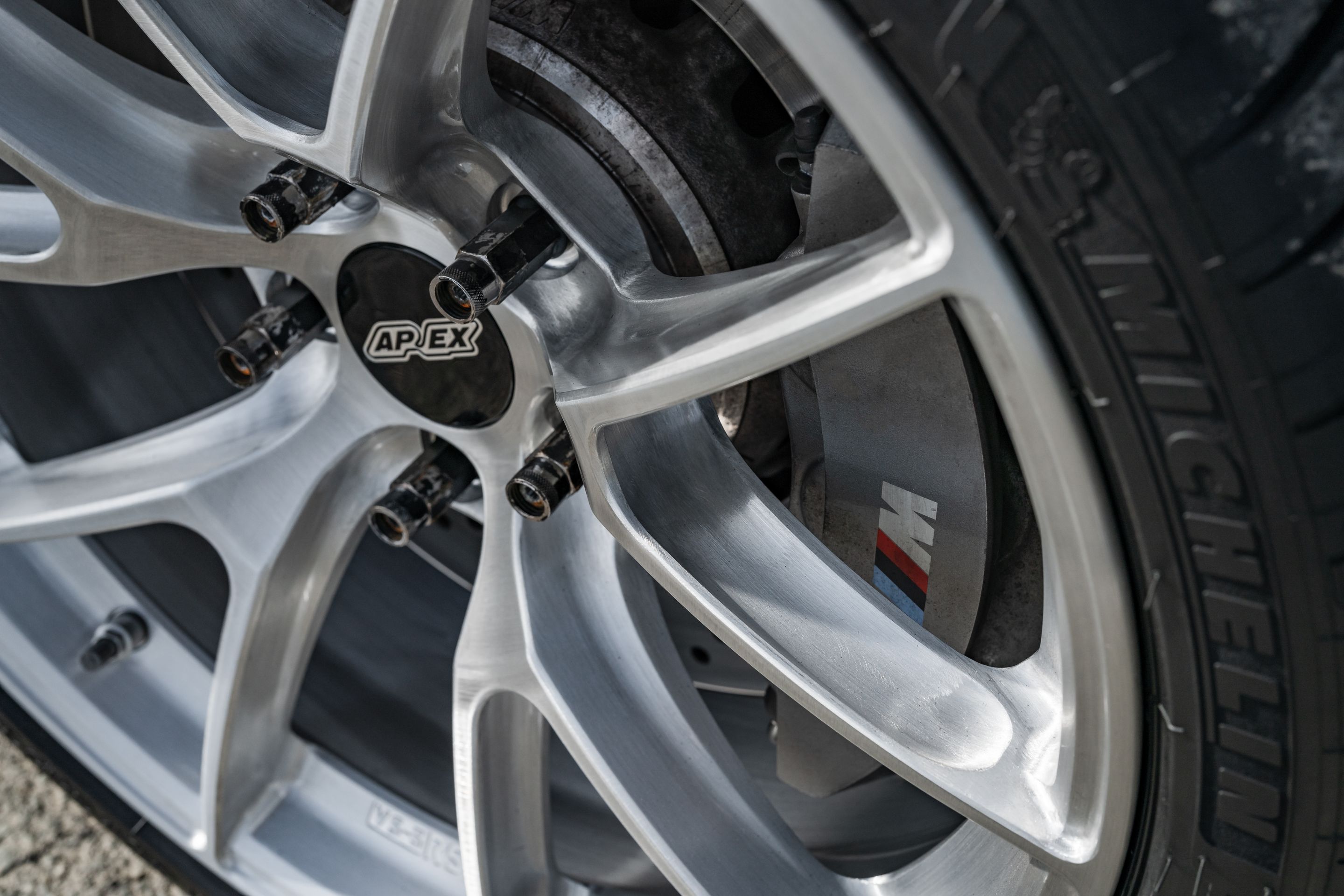 Silver BMW F87 M2 with 19" VS-5RS Apex wheels in Brushed Clear