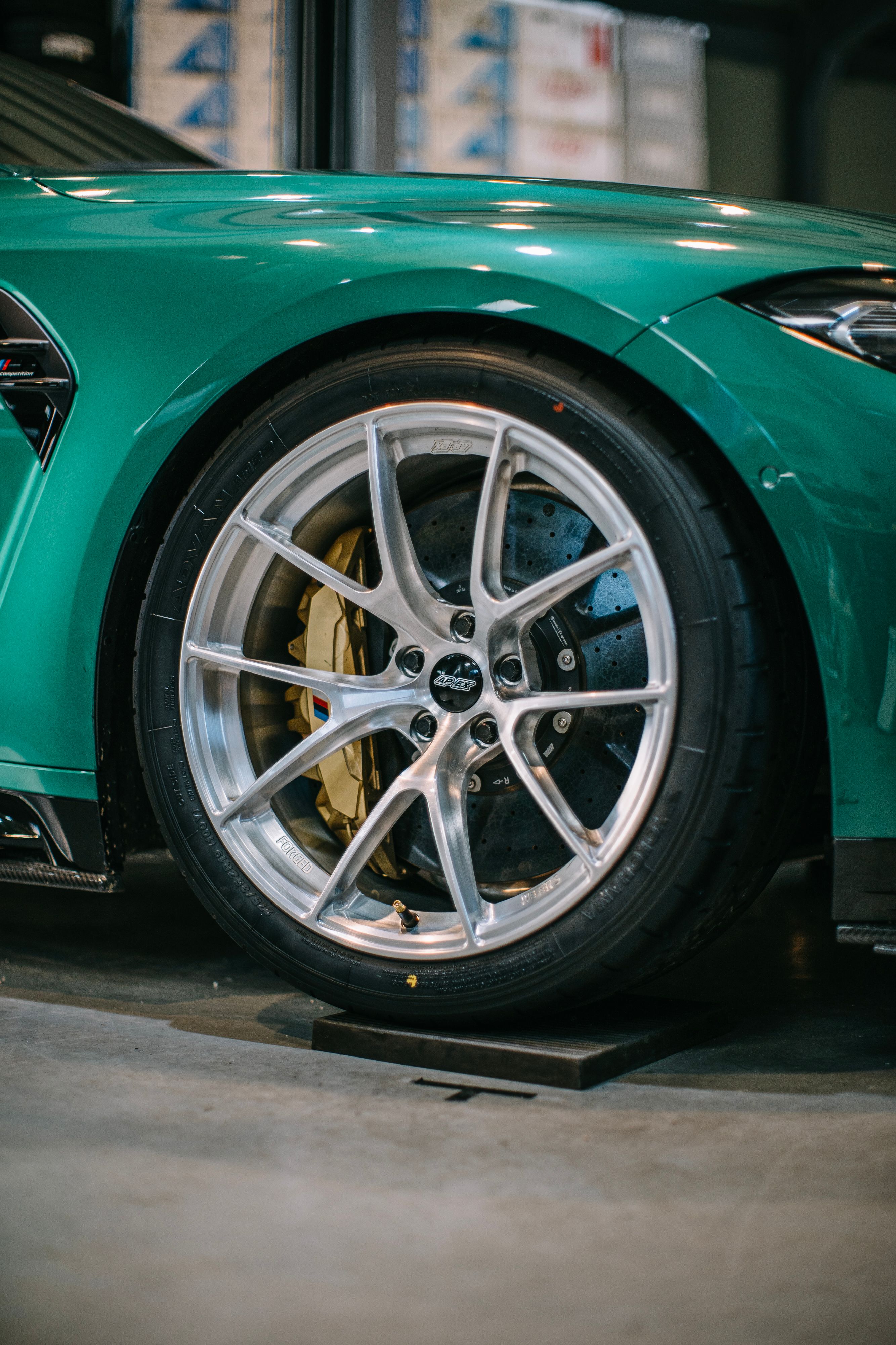 Green BMW G80 M3 with 19" VS-5RS Apex wheels in Brushed Clear