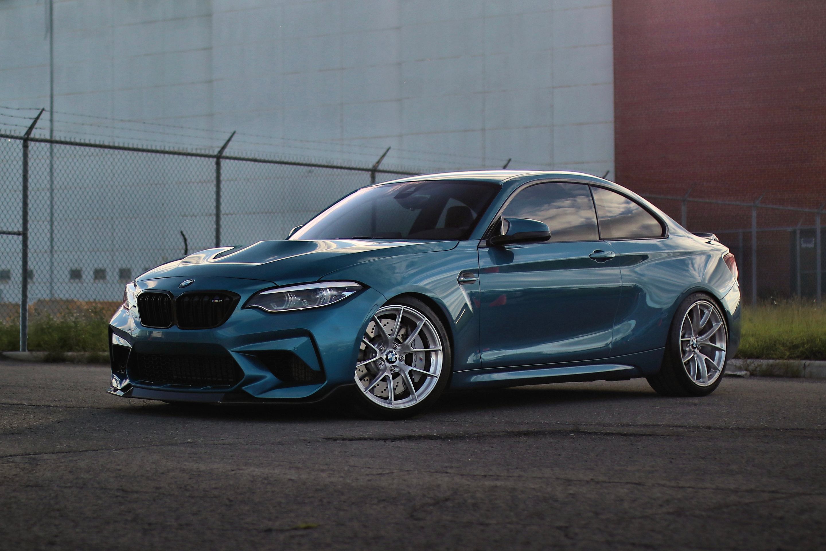 Blue BMW F87 M2 with 19" VS-5RS Apex wheels in Brushed Clear