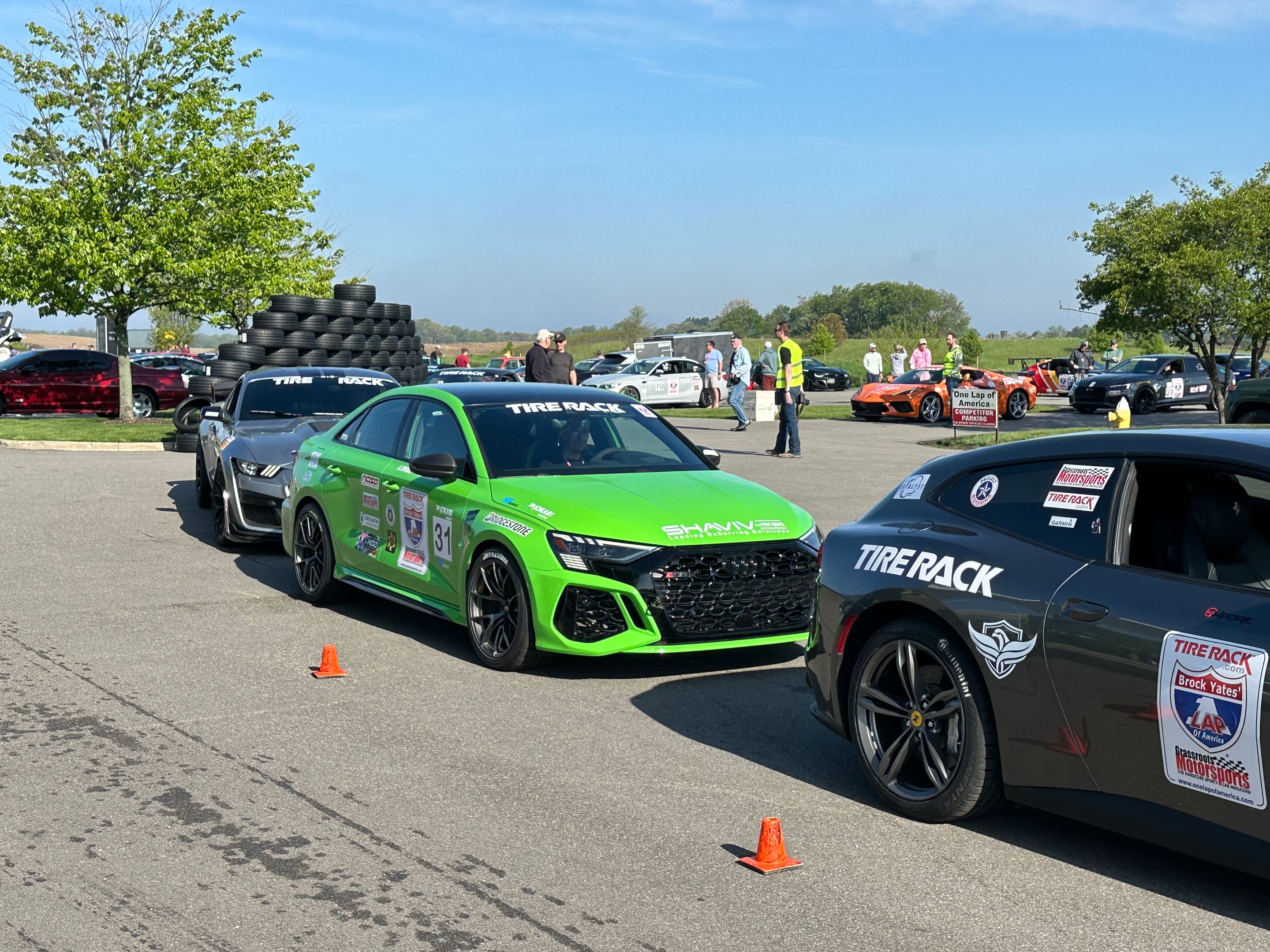 Green Audi 8Y RS 3 with 18" VS-5RS Apex wheels in Anthracite