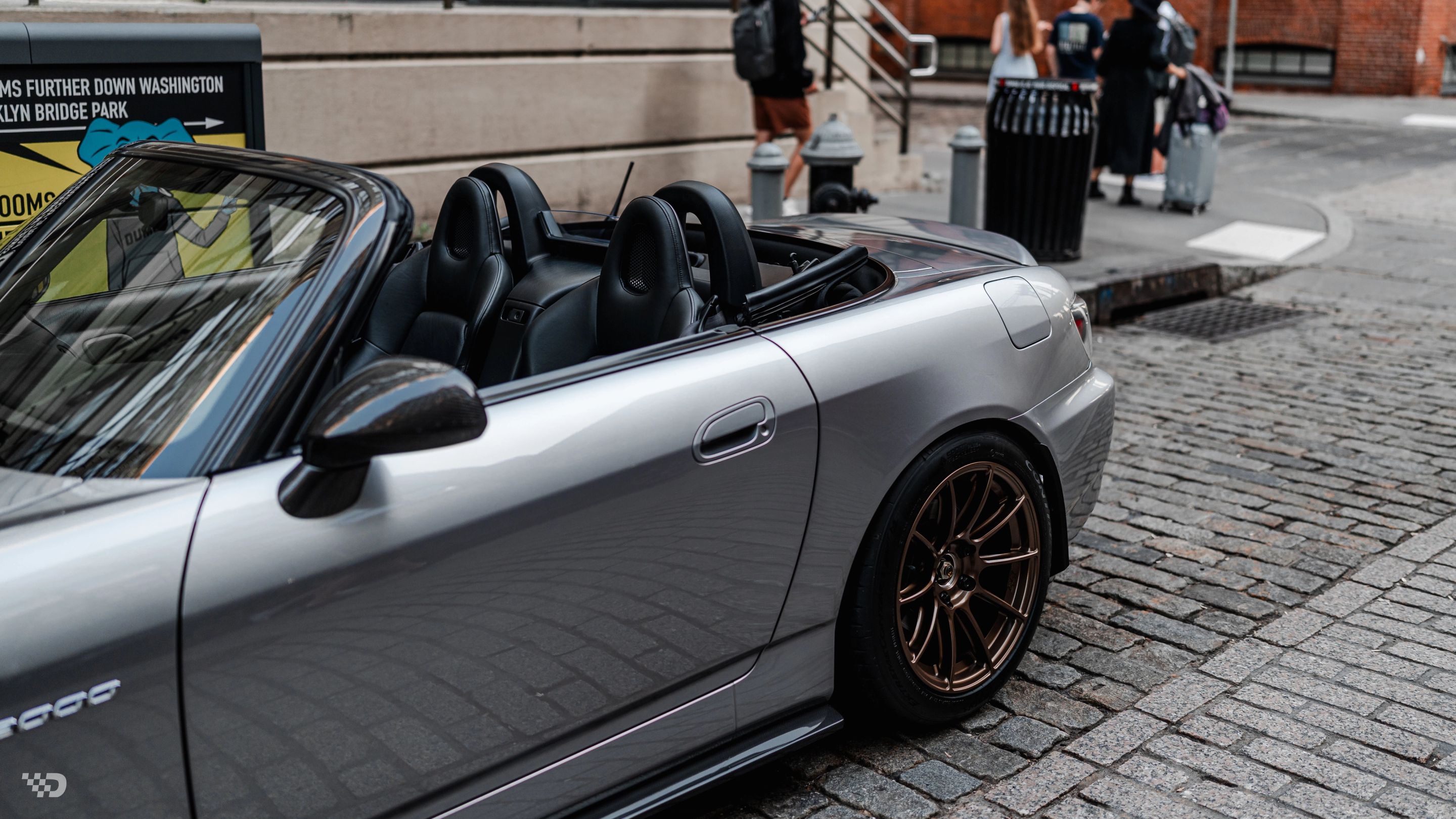 Grey Honda S2000 with 17" SM-10RS Apex wheels in Satin Bronze