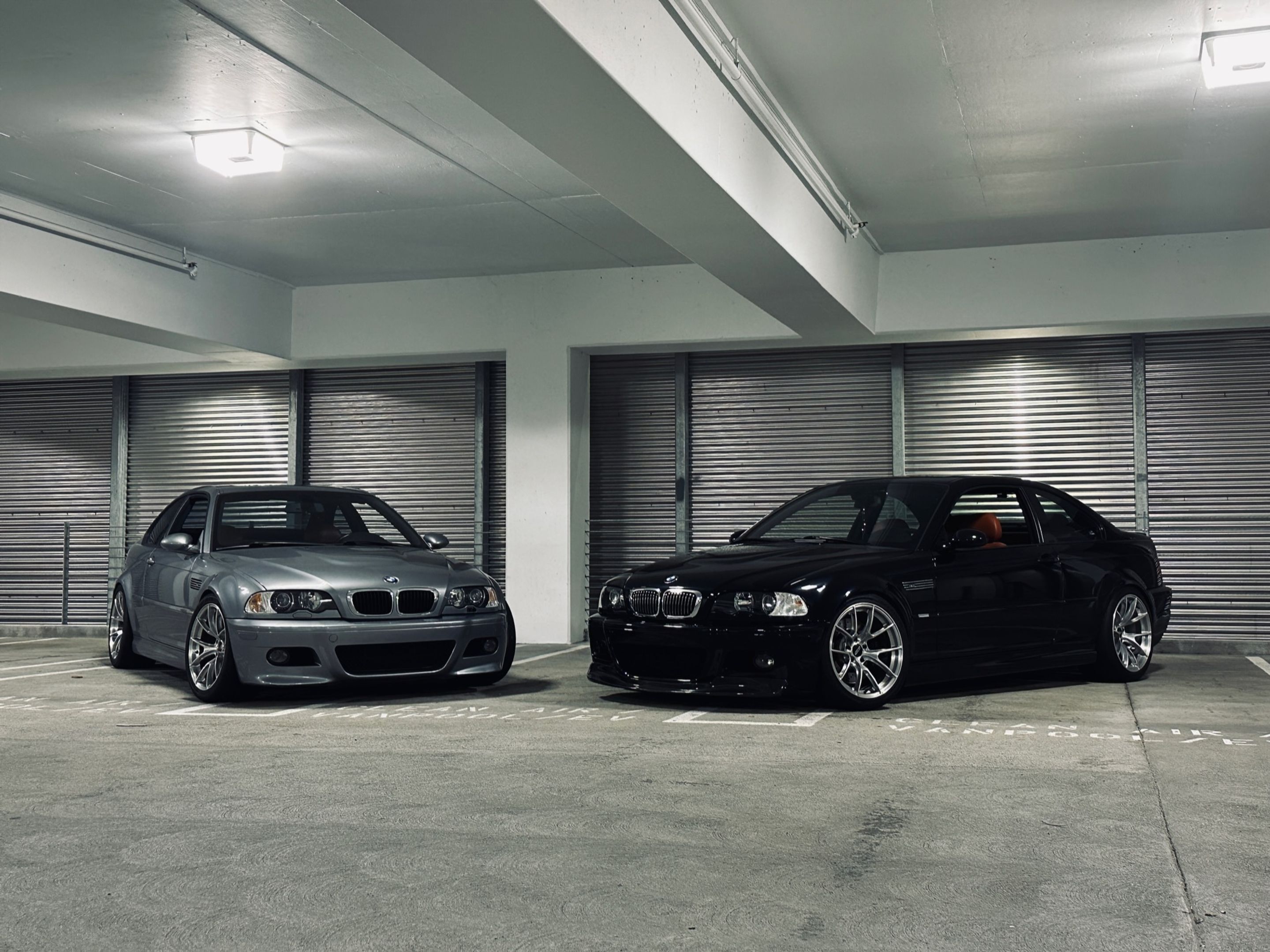 Silver BMW E46 M3 with 18" VS-5RS Apex wheels in Brushed Clear