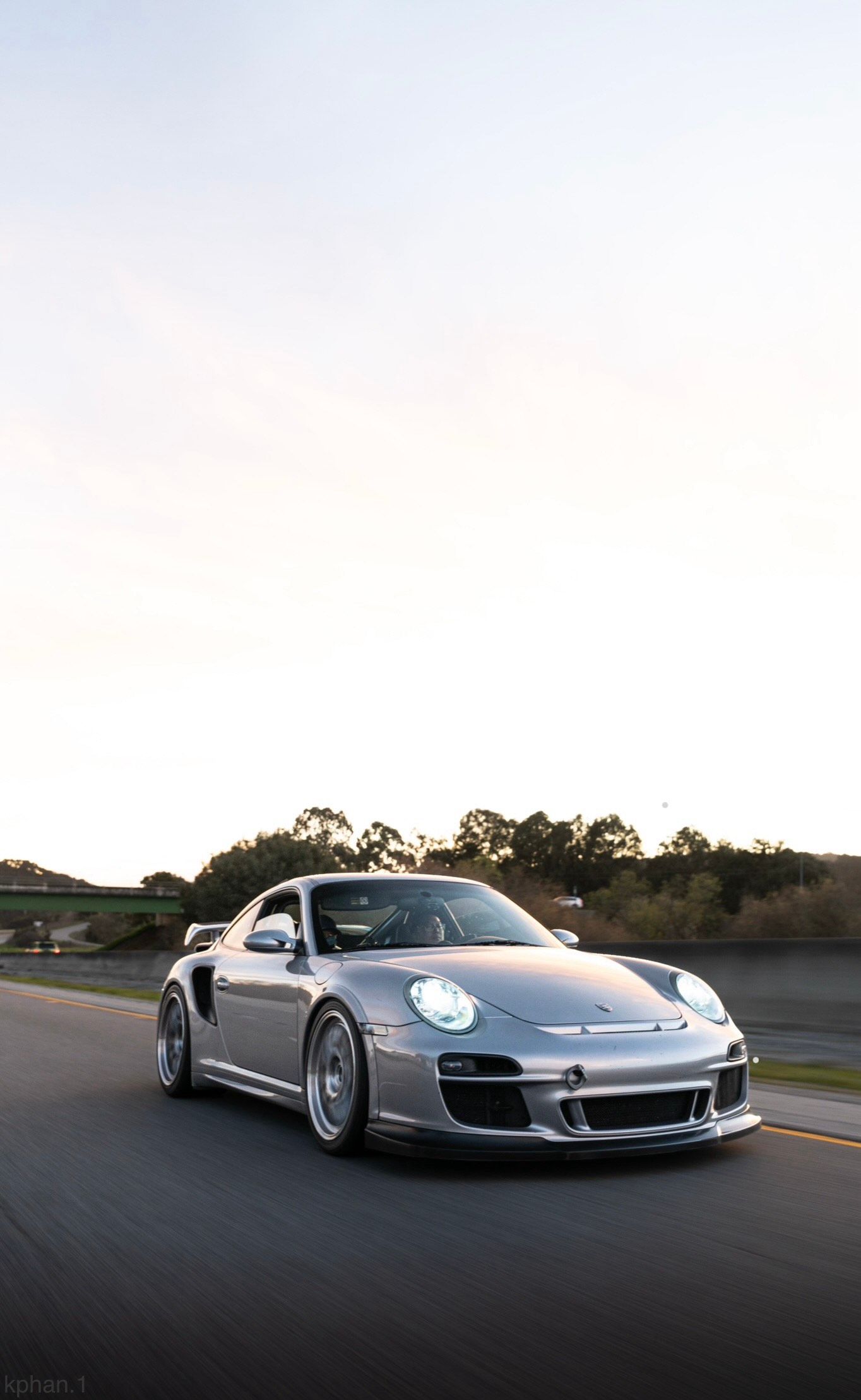 Silver Porsche 911 997 Turbo with 19" ML-10RT Apex wheels in Machined Lip Brushed Clear