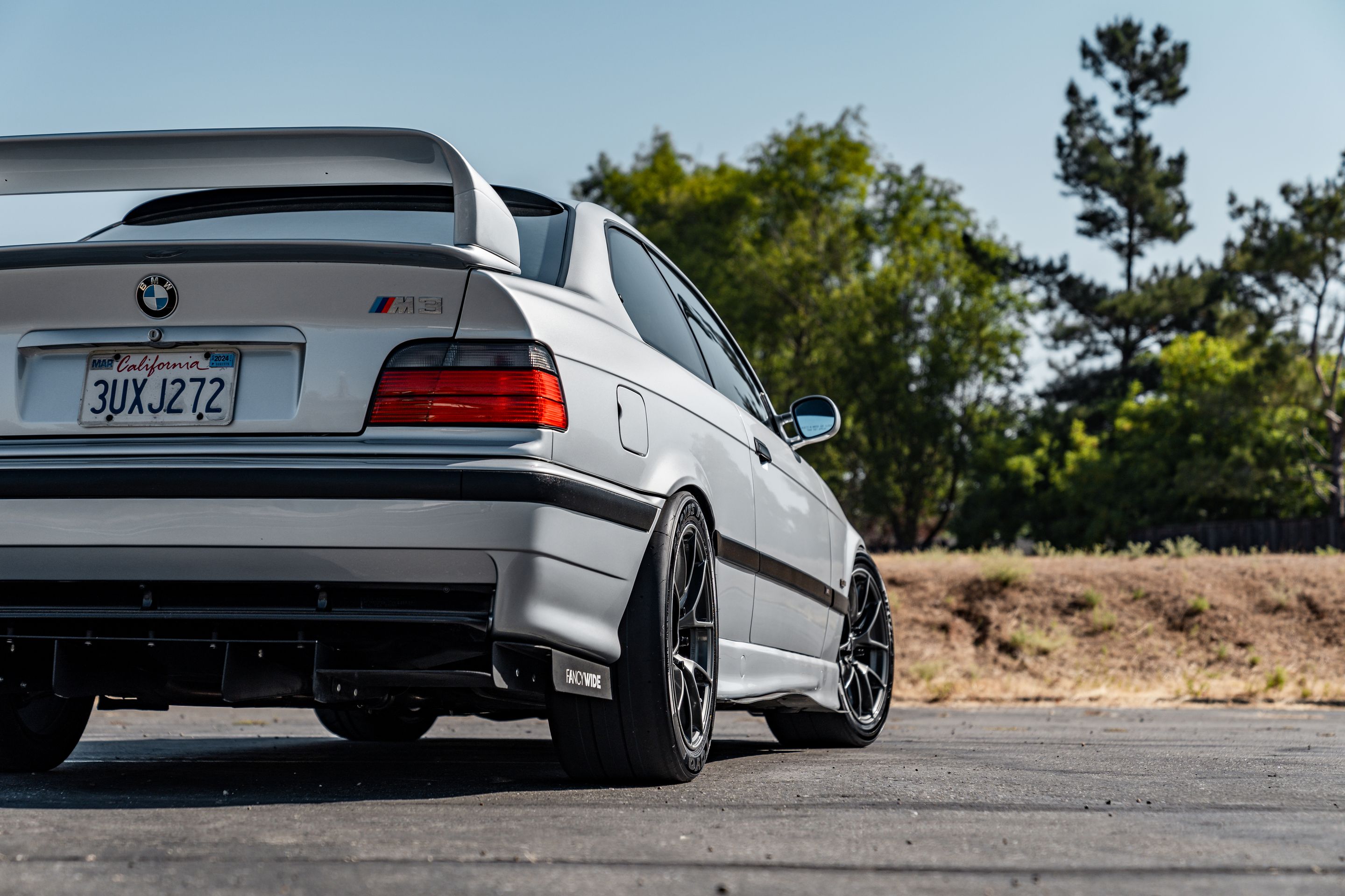 Silver BMW E36 M3 with 17" VS-5RS Apex wheels in Anthracite