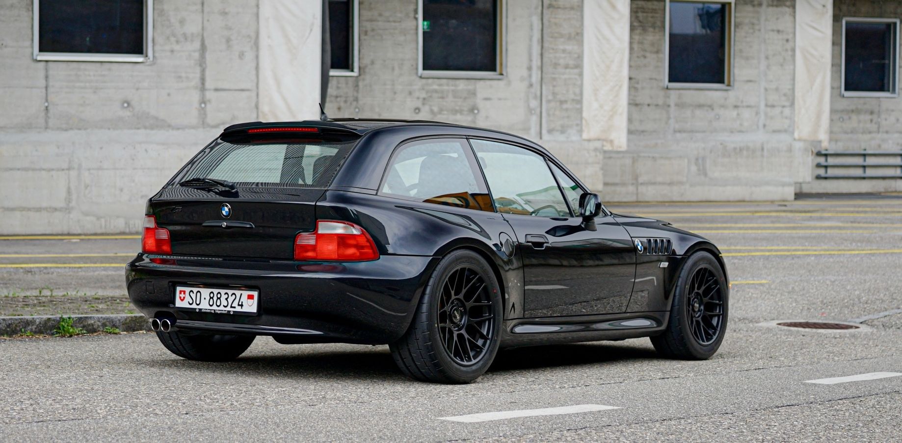 Black BMW E36/8 Coupe Z3 with 17" ARC-8 Apex wheels in Satin Black