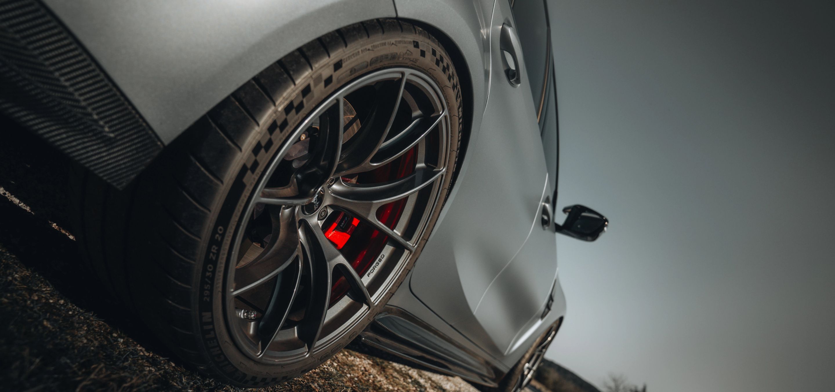 Grey BMW G80 M3 with 20" VS-5RS Apex wheels in Anthracite