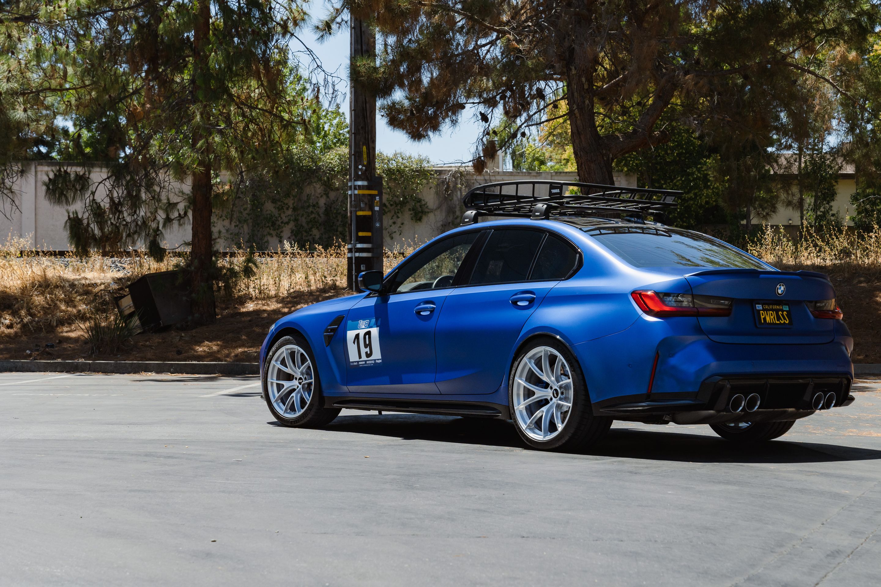 Blue BMW G80 M3 with 19"/20" VS-5RS Apex wheels in Brushed Clear
