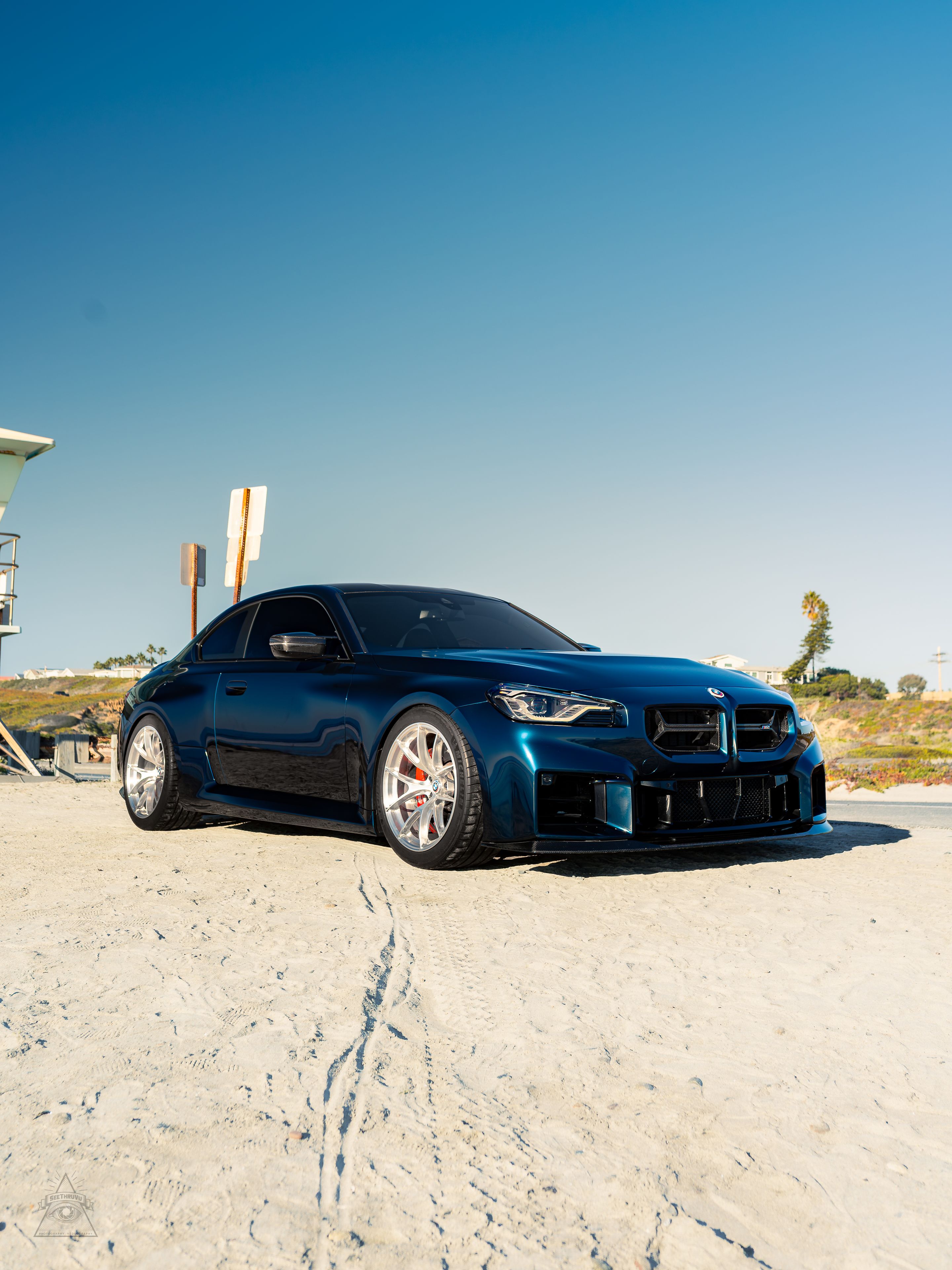 Blue BMW G87 M2 with 19" VS-5RS Apex wheels in Brushed Clear