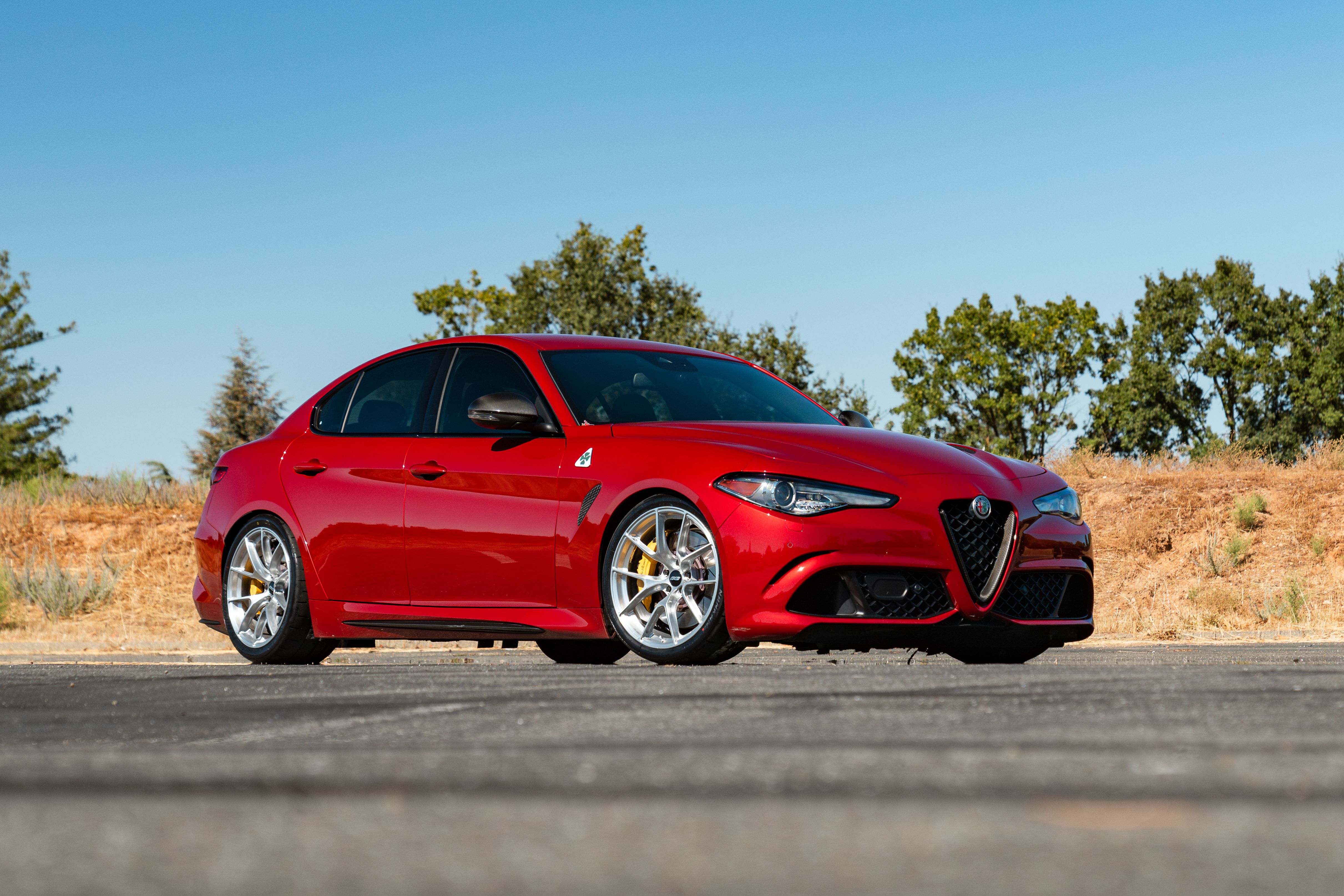 Red Alfa Romeo Giulia - VS-5RS in Brushed Clear