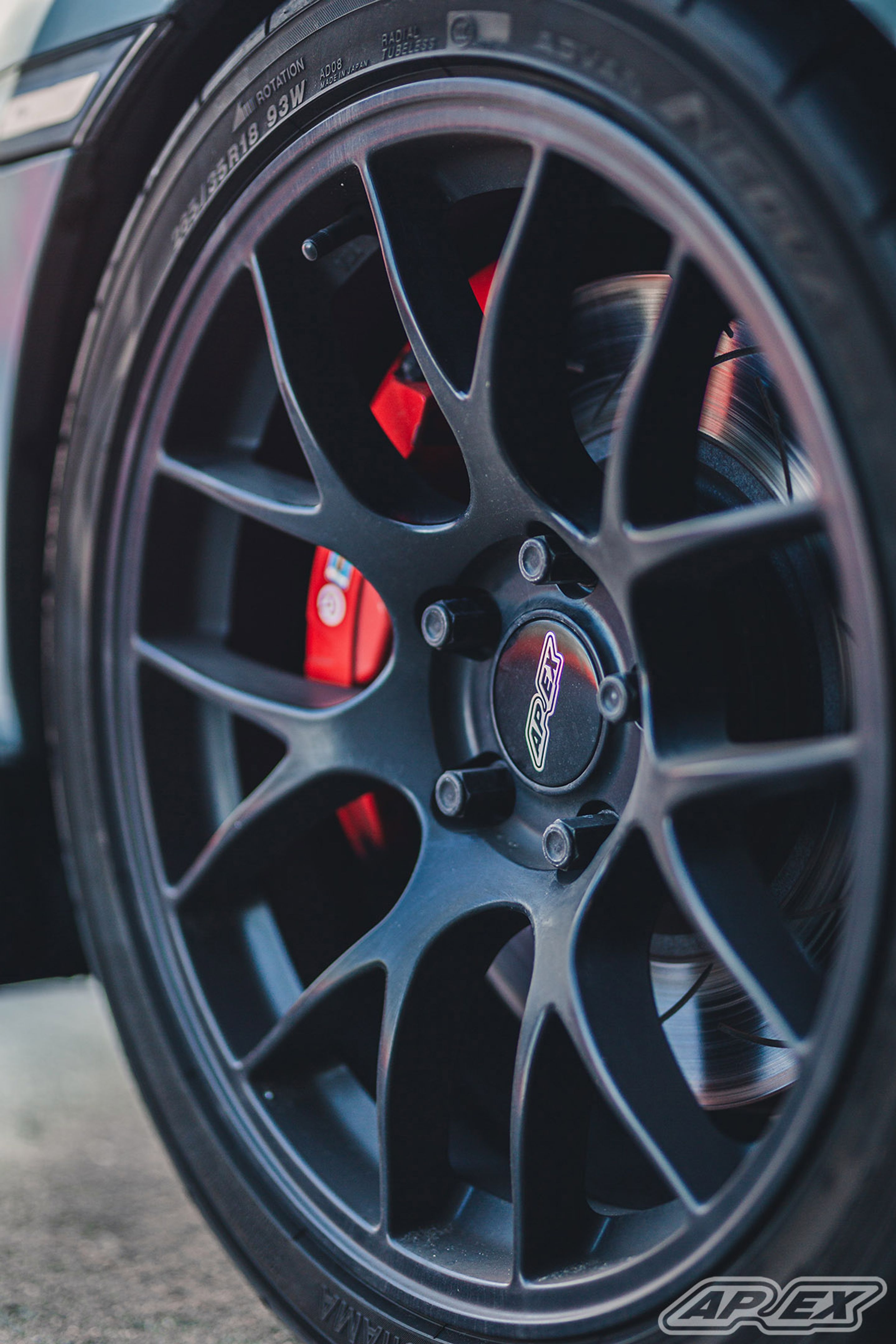 Grey Honda FK8 Civic Type-R with 18" EC-7 Apex wheels in Satin Black