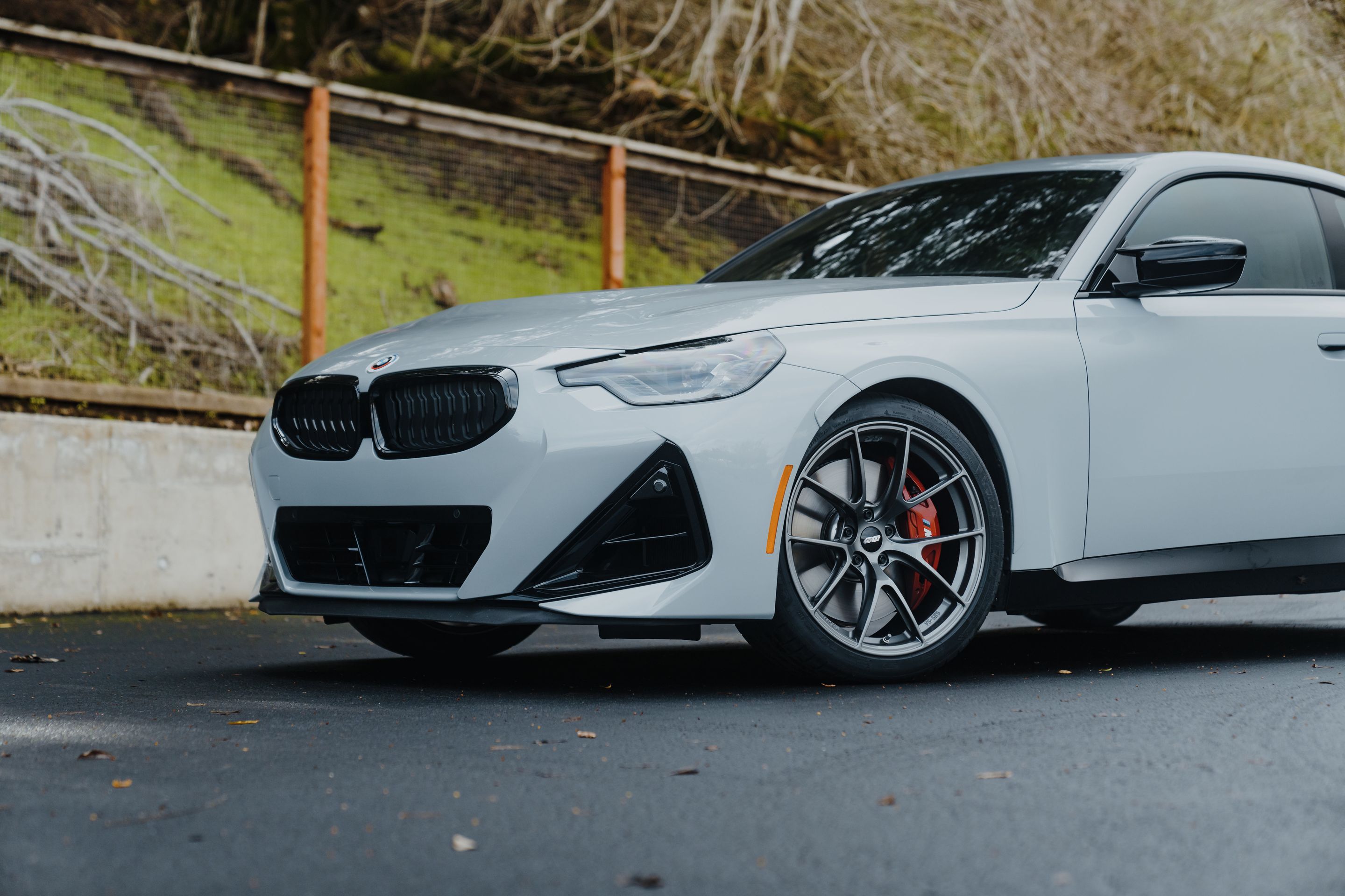 Grey BMW G42 2 Series with 19" VS-5RS Apex wheels in Anthracite