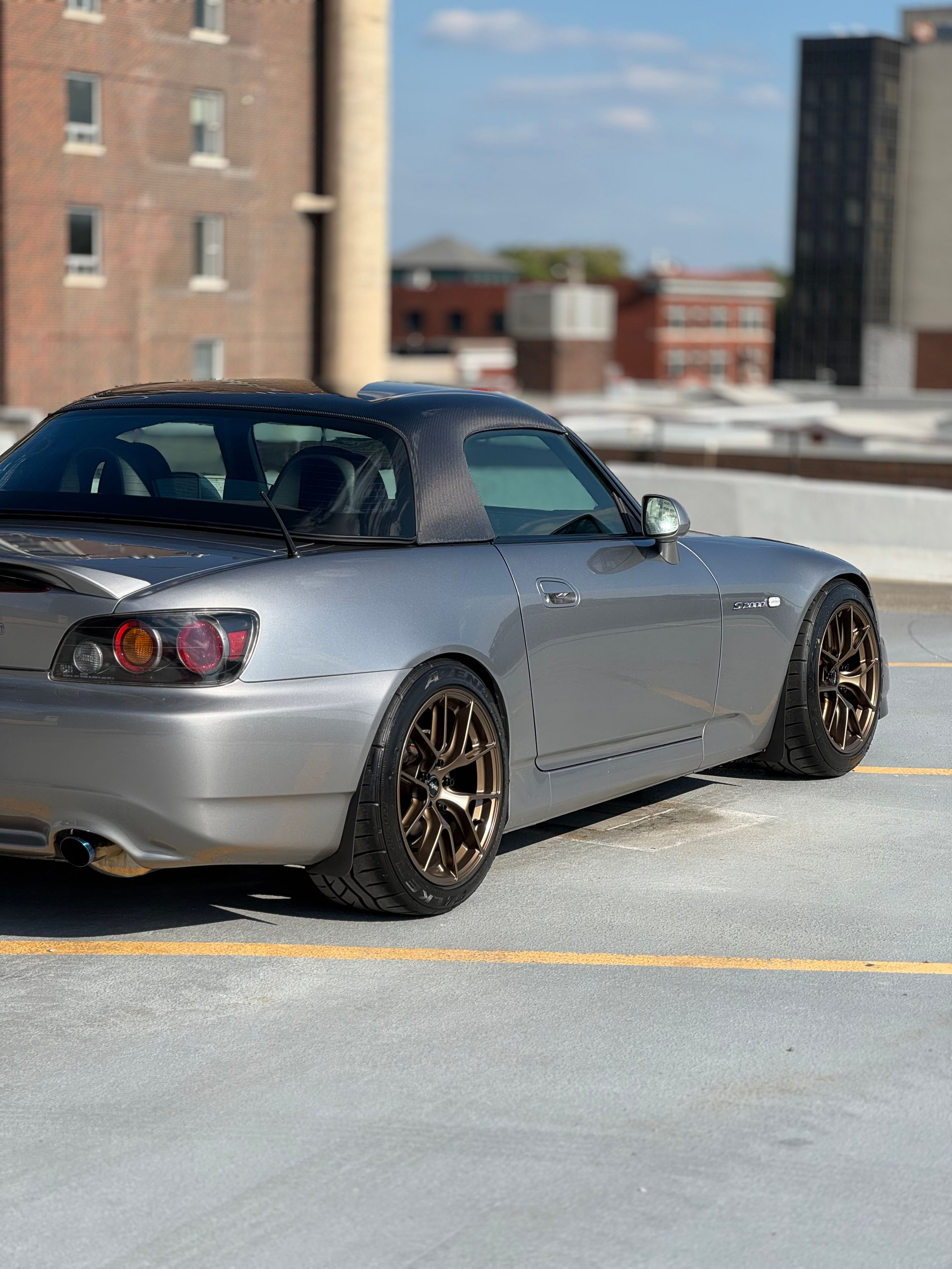 Silver Honda S2000 with 17" VS-5 Apex wheels in Satin Bronze