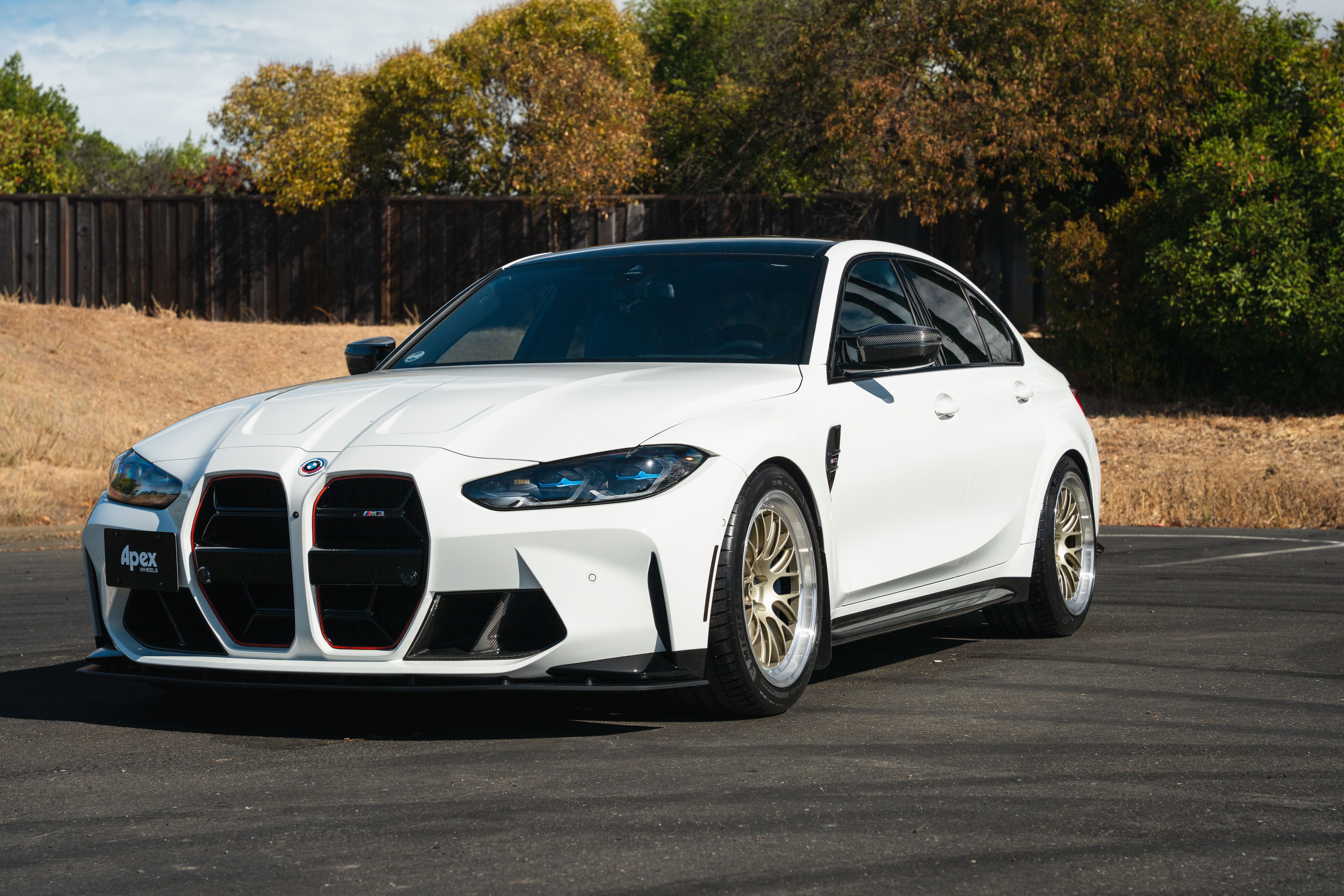 White BMW G80 M3 with 19" ML-10RT Apex wheels in Machined Lip Gloss Motorsport Gold