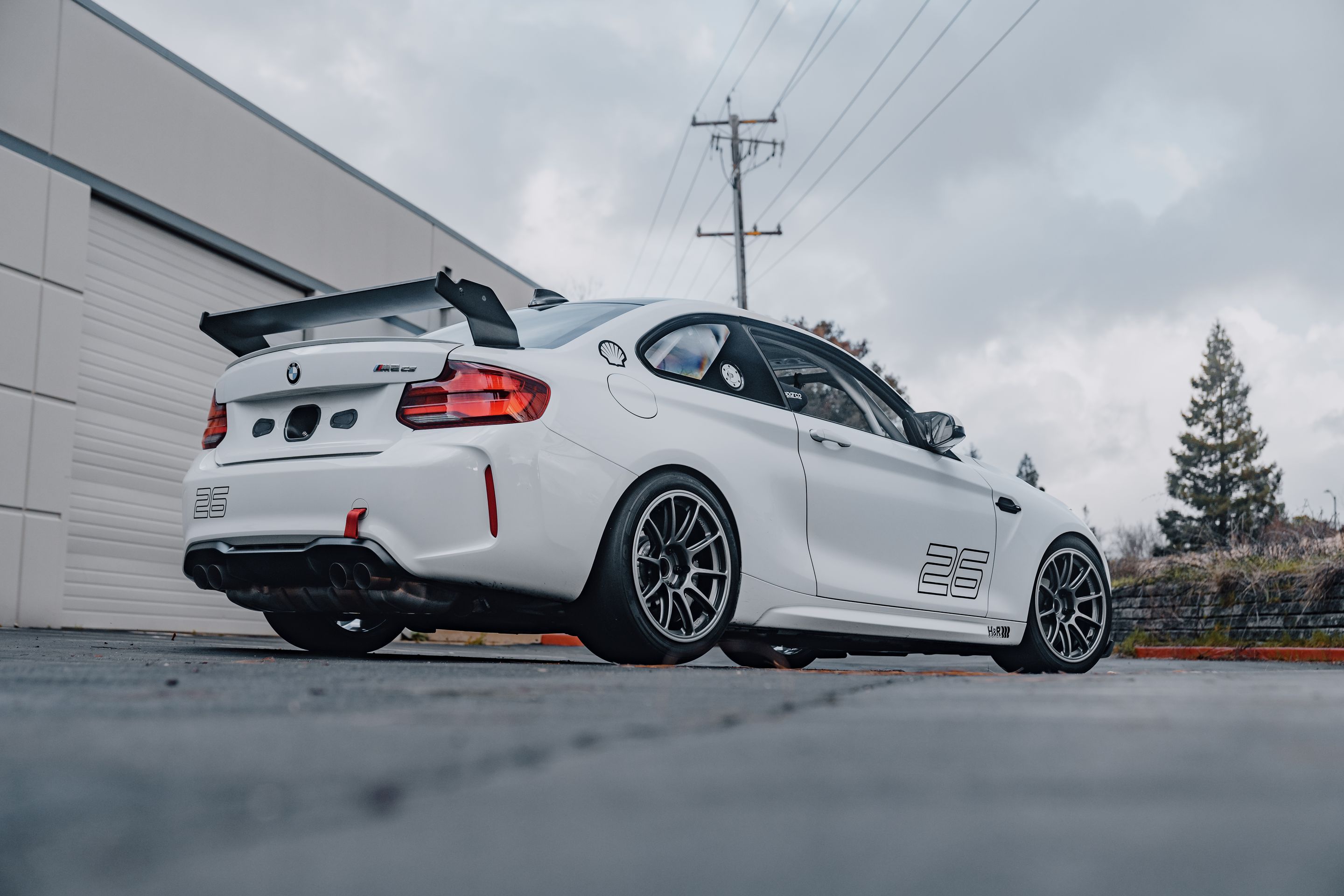 White BMW F87 M2 with 18" SM-10RE Apex wheels in Anthracite