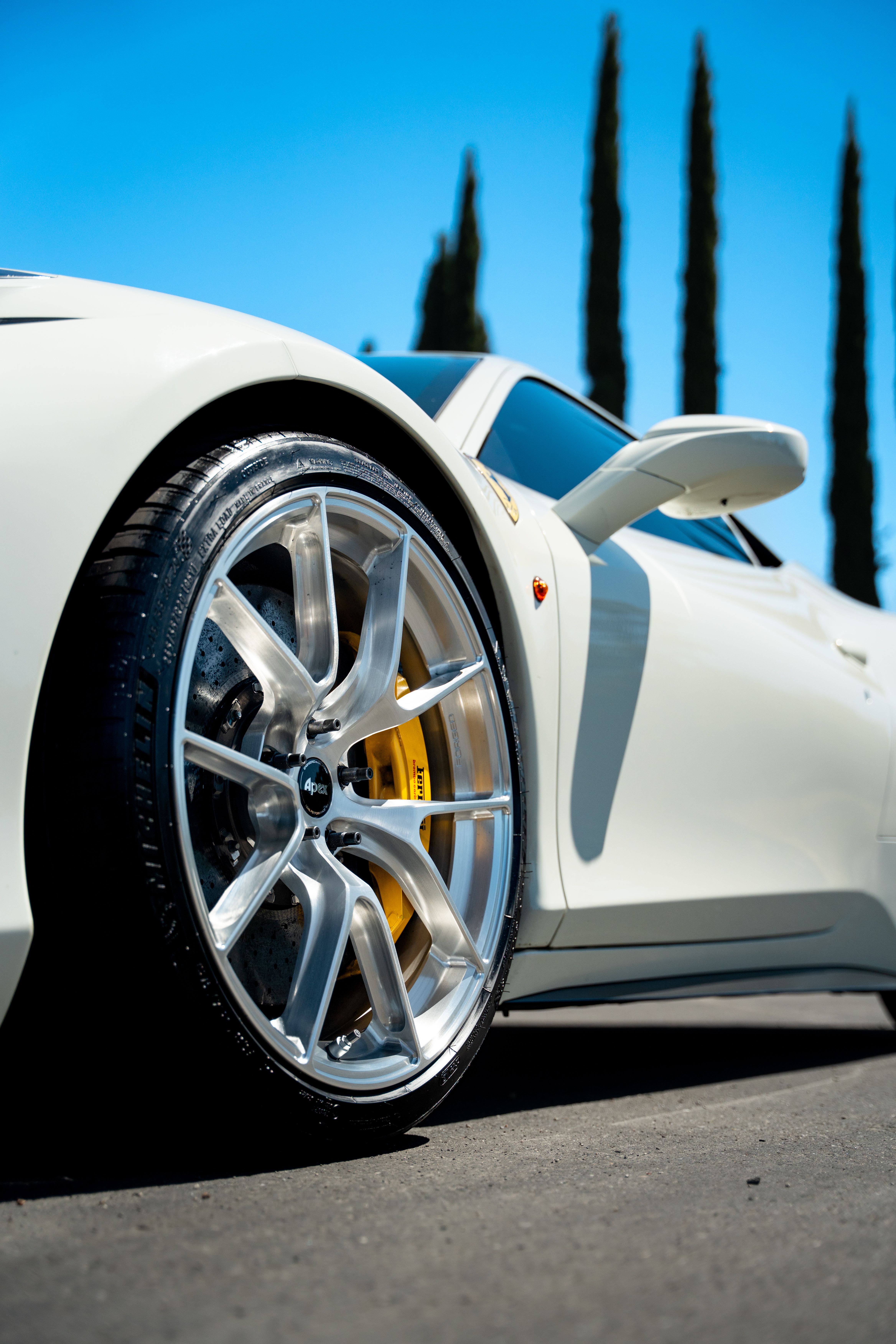 Ferrari 458 Italia with 20
