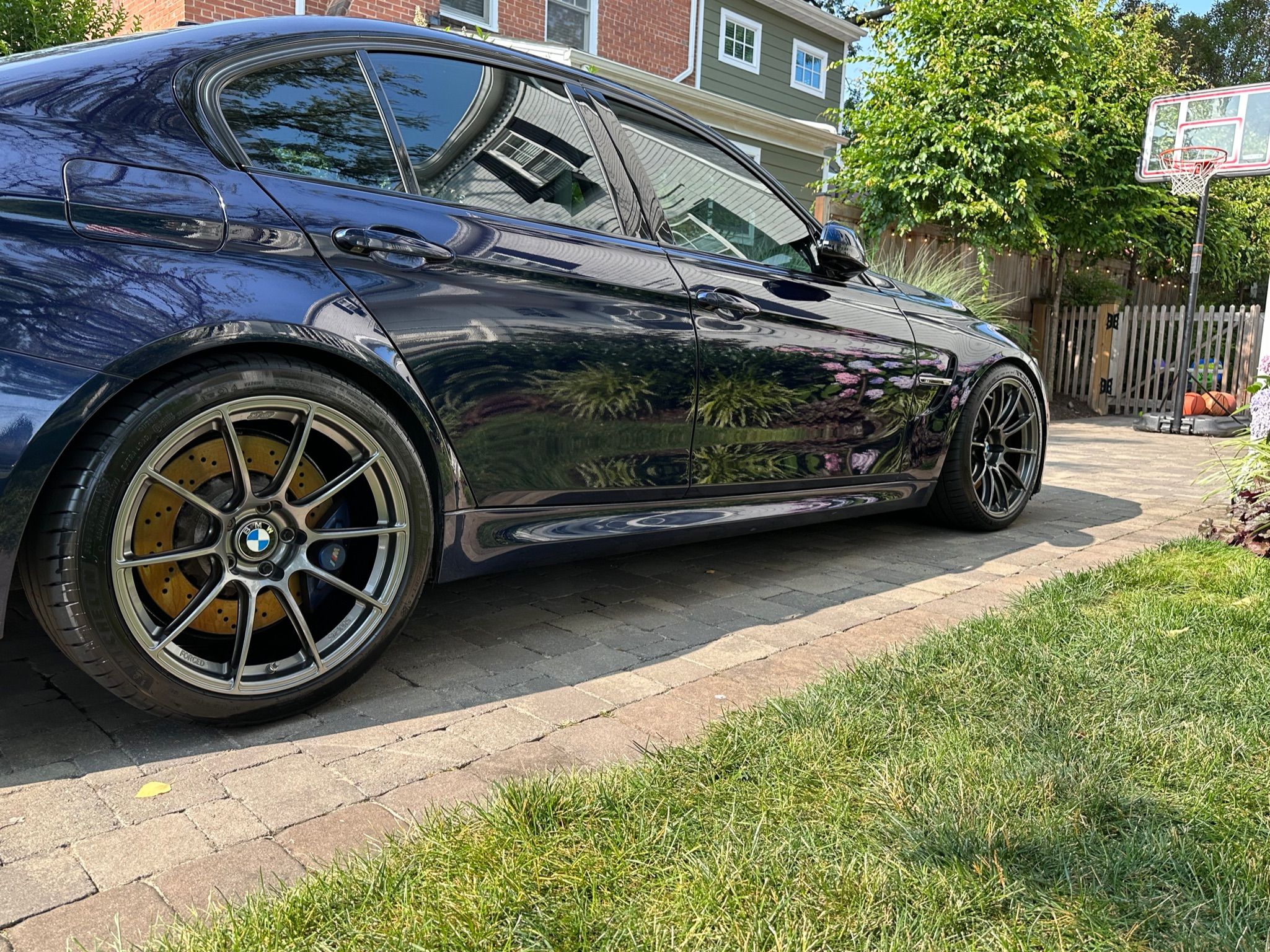 BMW F80 M3 with 19