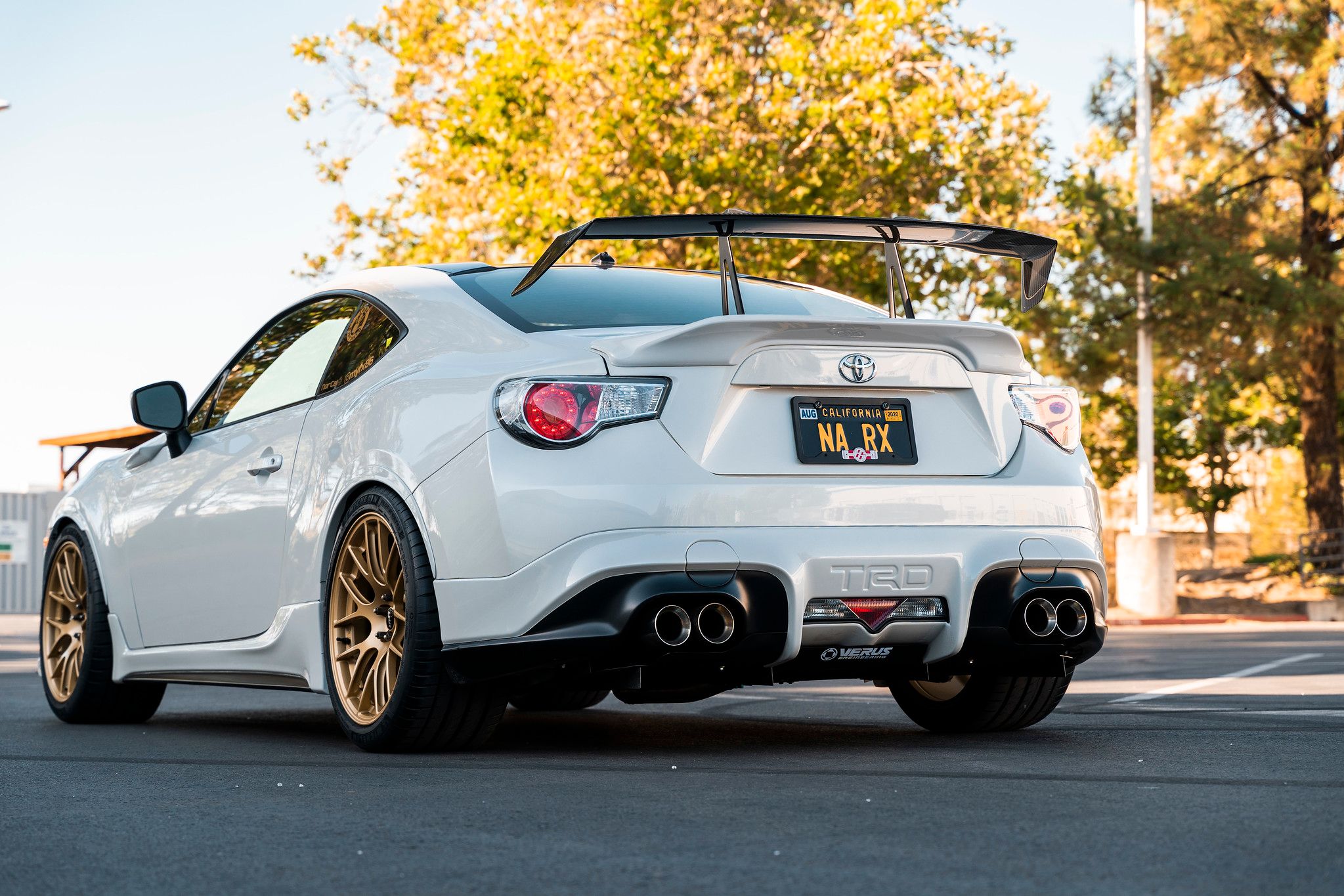 White Scion FR-S with 18" EC-7R Apex wheels in Satin Gold