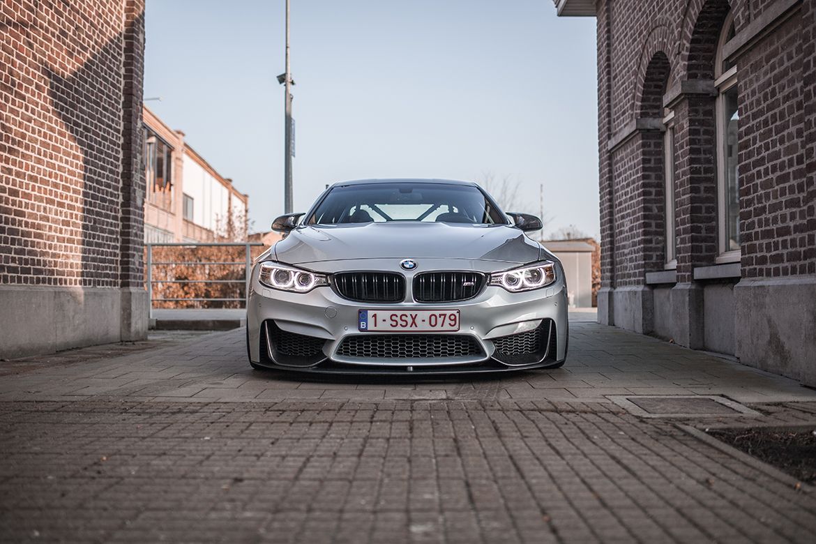 Silver BMW F82 Coupe M4 with 18" SM-10 Apex wheels in Satin Black