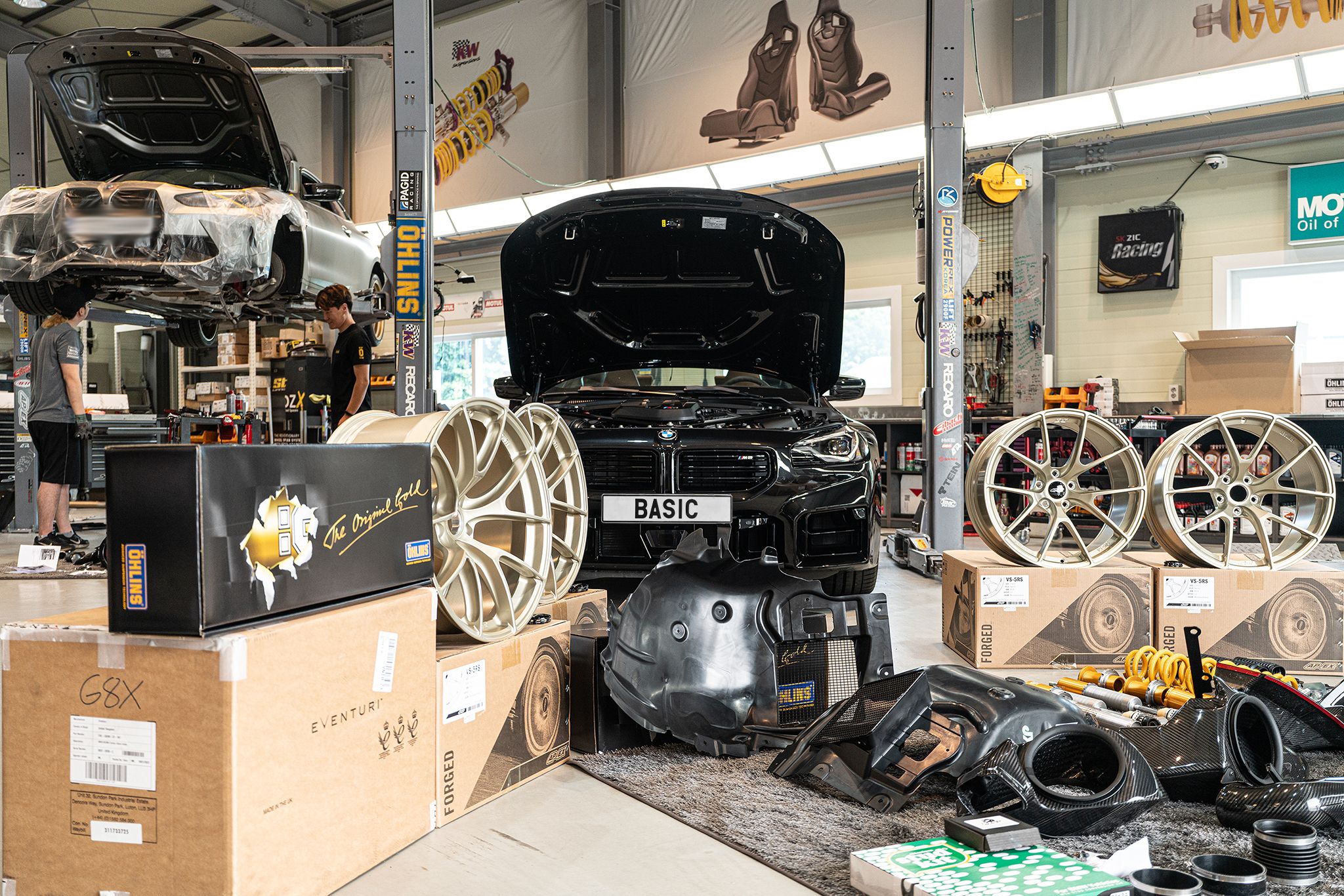 Black BMW G87 M2 with 19" VS-5RS Apex wheels in Motorsport Gold