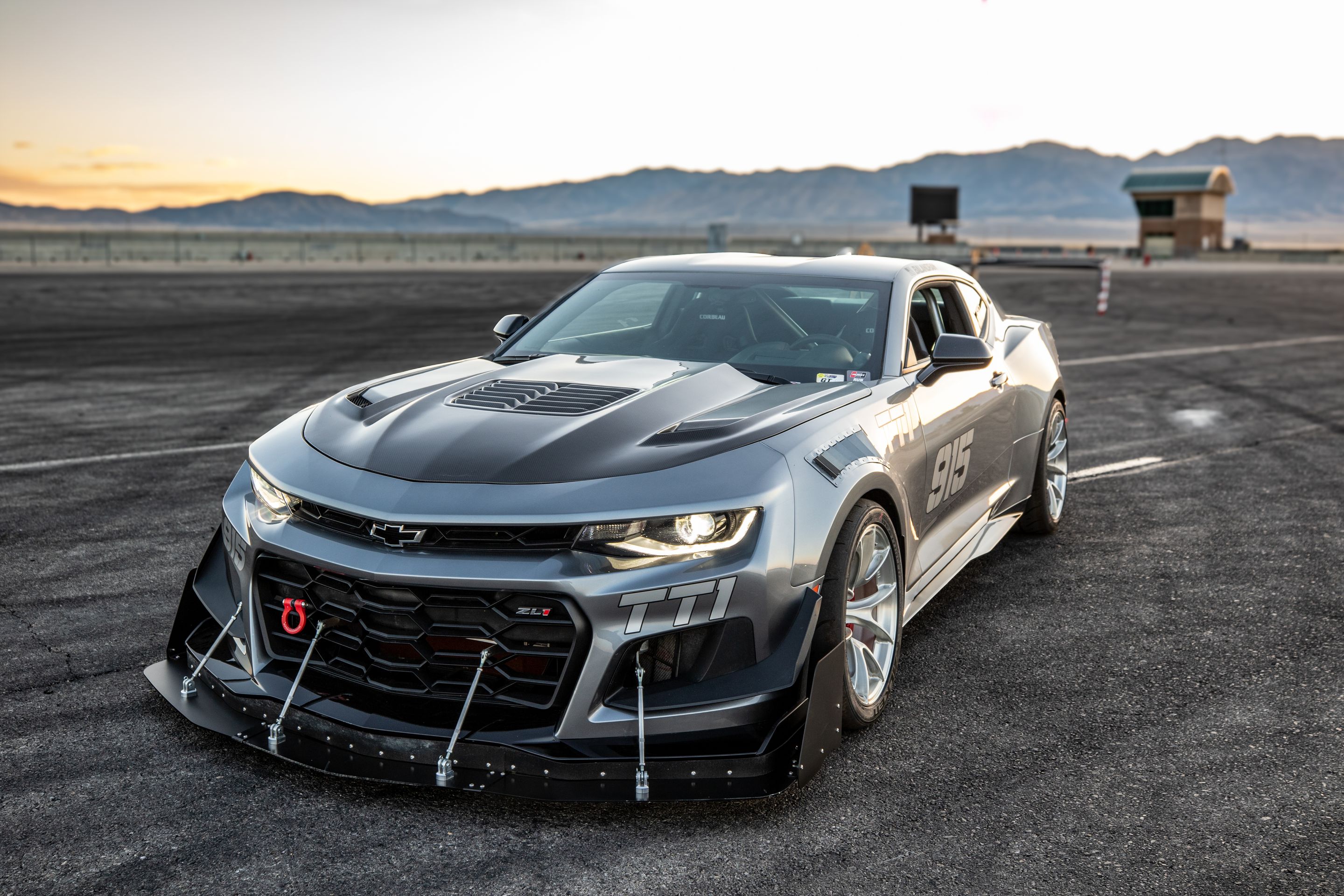 Grey Chevrolet 6th Gen Camaro ZL1 1LE with 18" VS-5RS Apex wheels in Brushed Clear