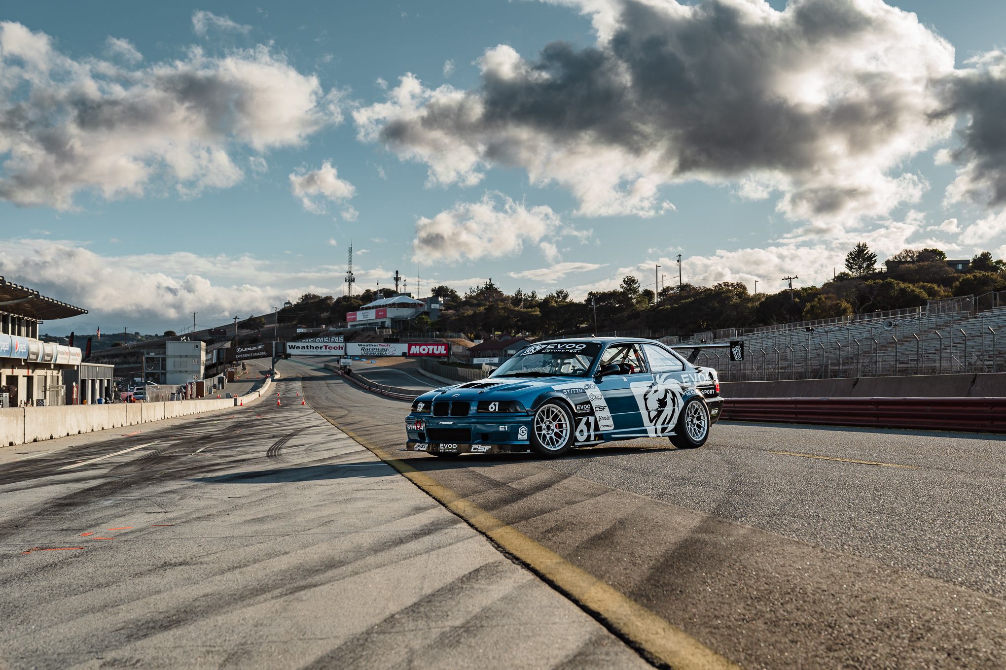 Multicolor BMW E36 3 Series with 17" ARC-8 Apex wheels in Hyper Silver