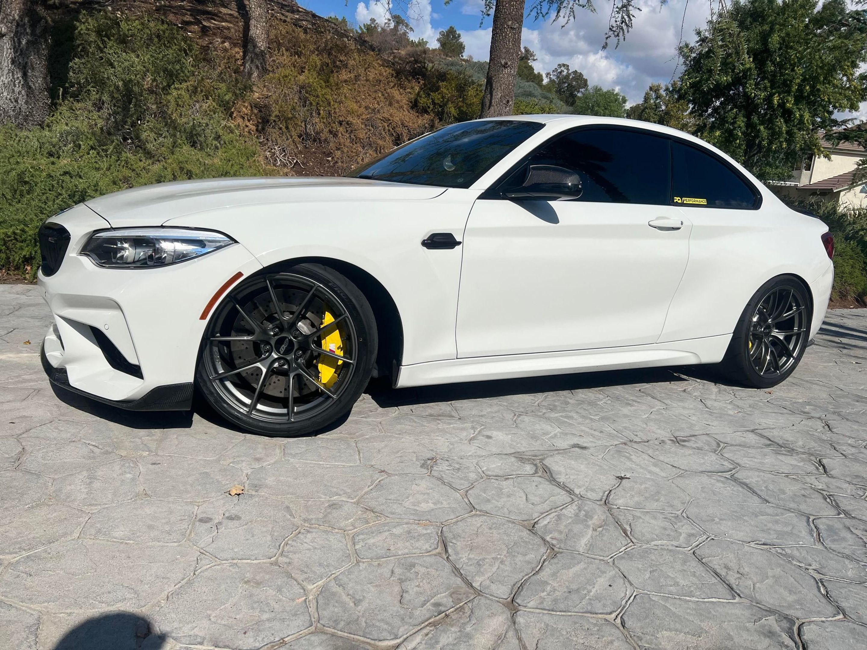 White BMW F87 M2 with 19" VS-5RS Apex wheels in Anthracite