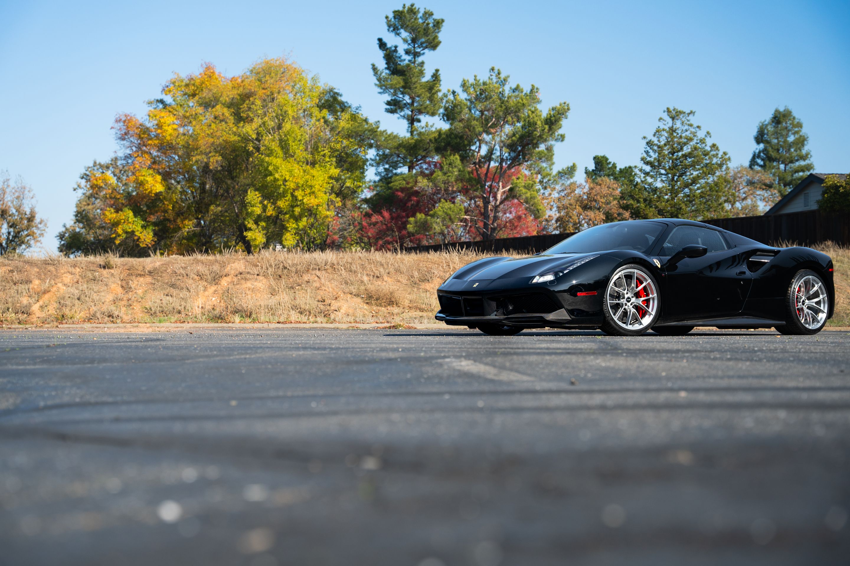 Black Ferrari 488 with 20" VS-5RS Apex wheels in Brushed Clear