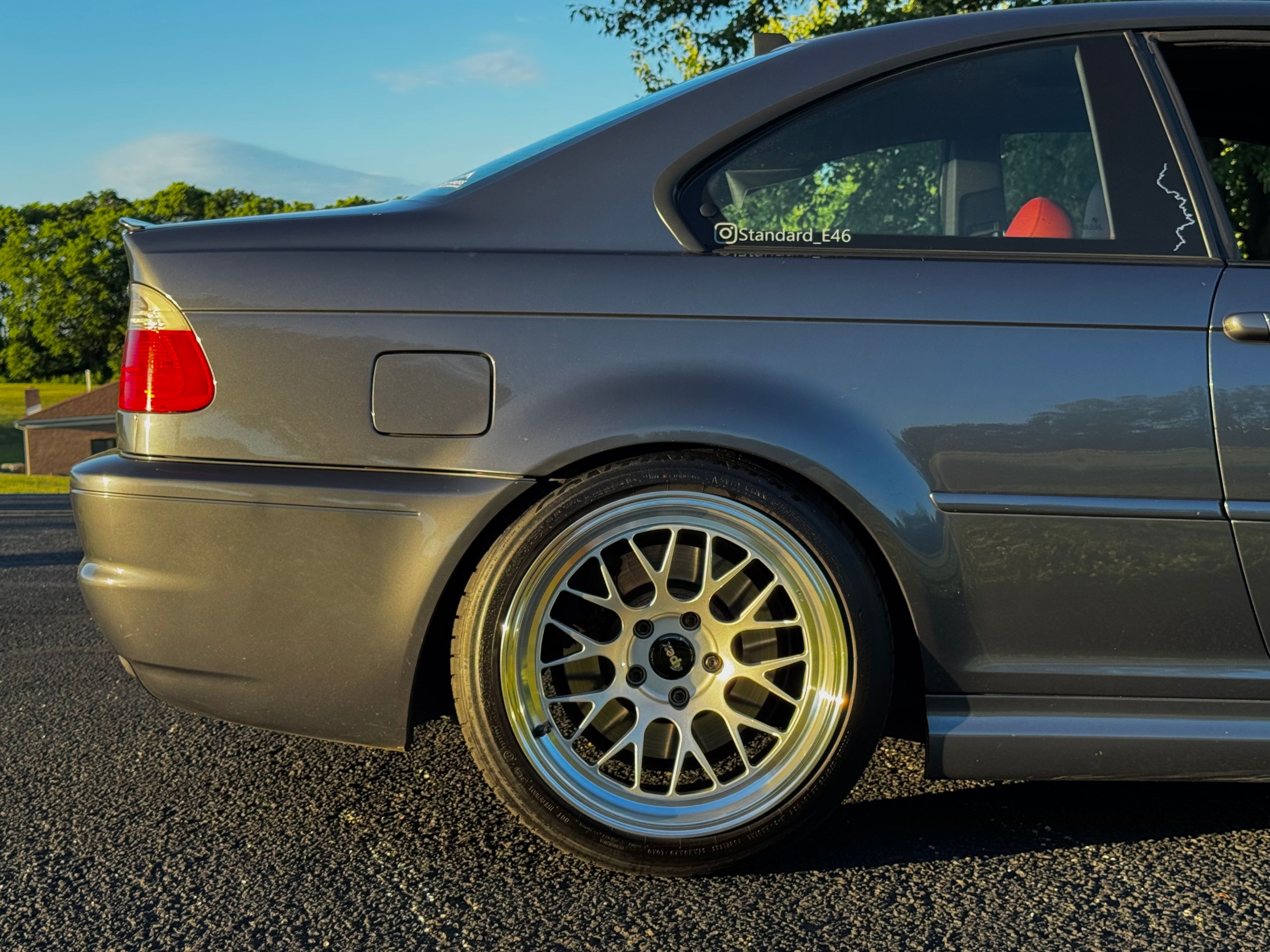 Grey BMW E46 M3 with 18" ML-10RT Apex wheels in Machined Lip Race Silver